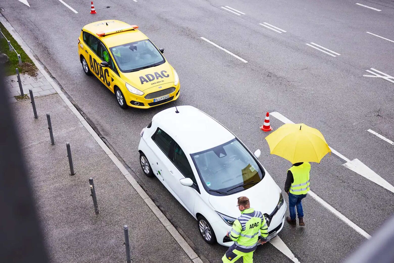 Elétricos mais fiáveis do que combustão, diz estudo