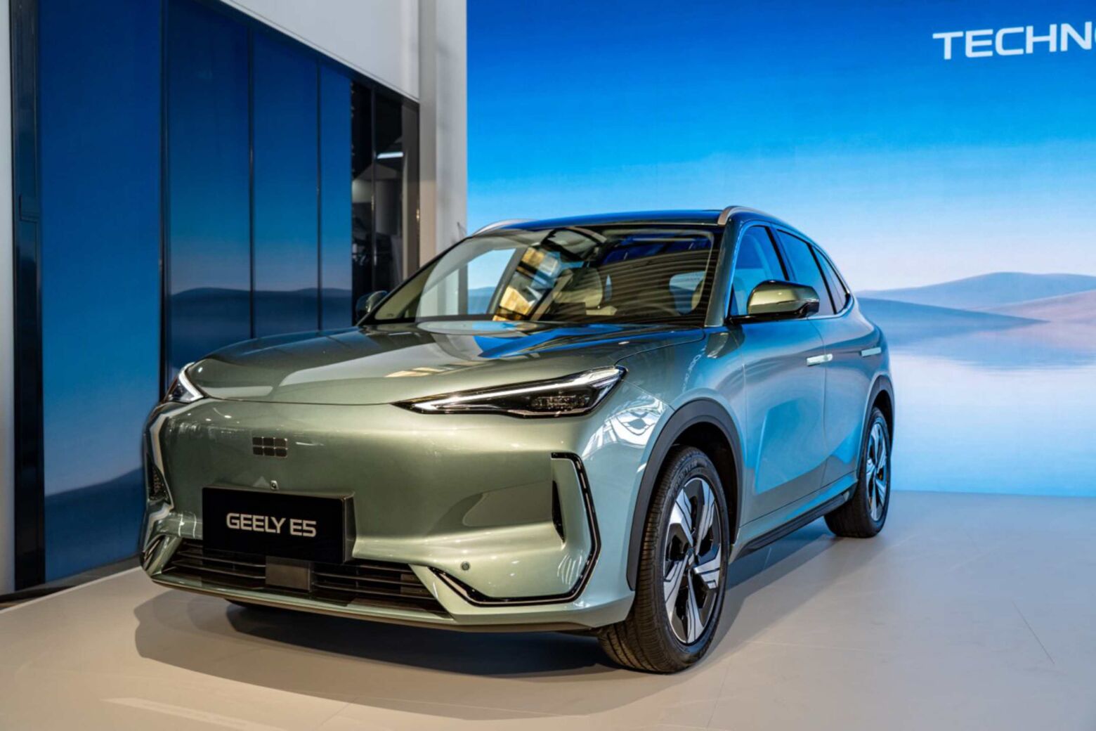 Geely &eacute; a s&eacute;tima marca chinesa distribuida pela Salvador Caetano