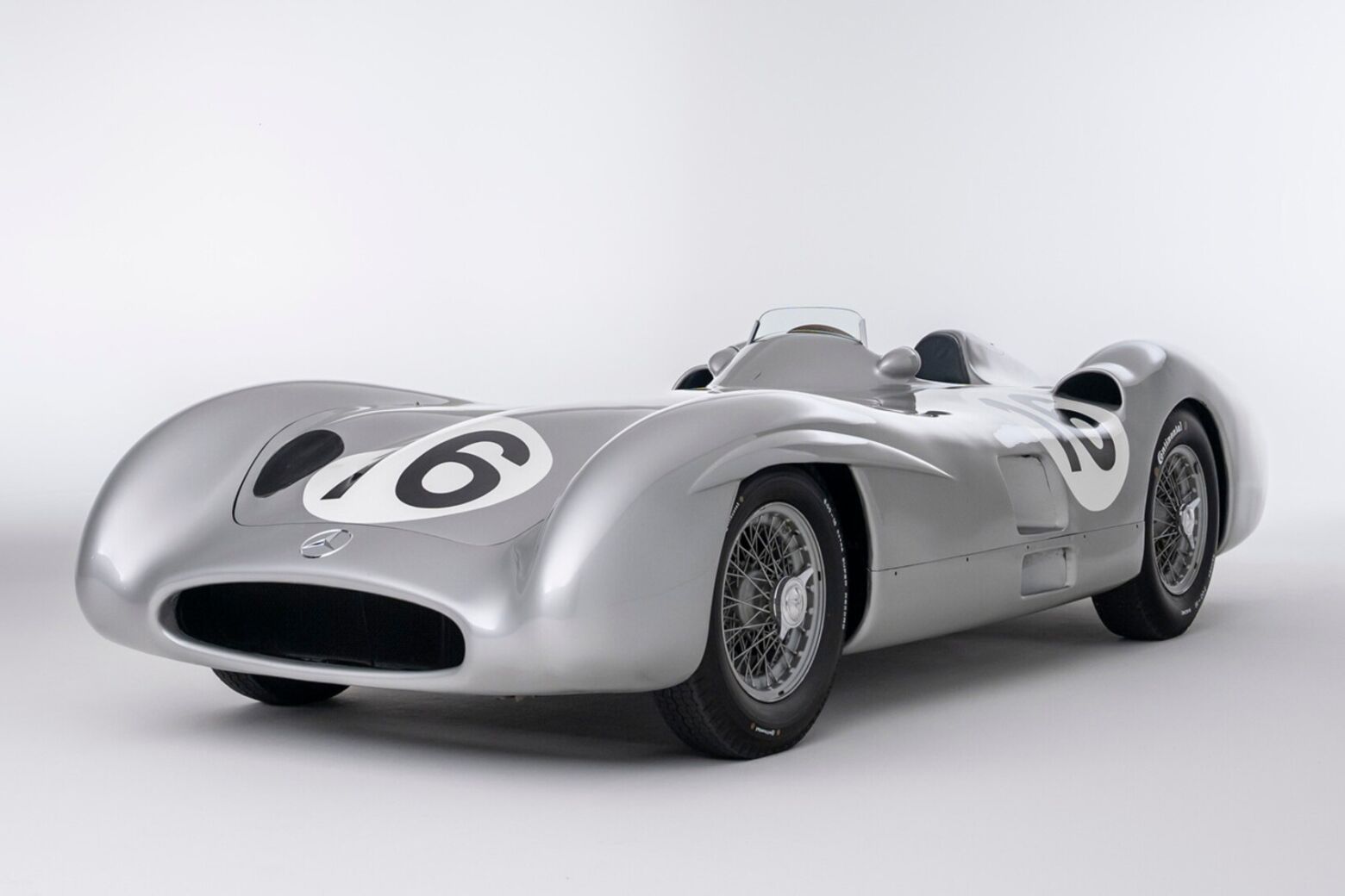 Os carros mais caros vendidos em leil&atilde;o em 2025