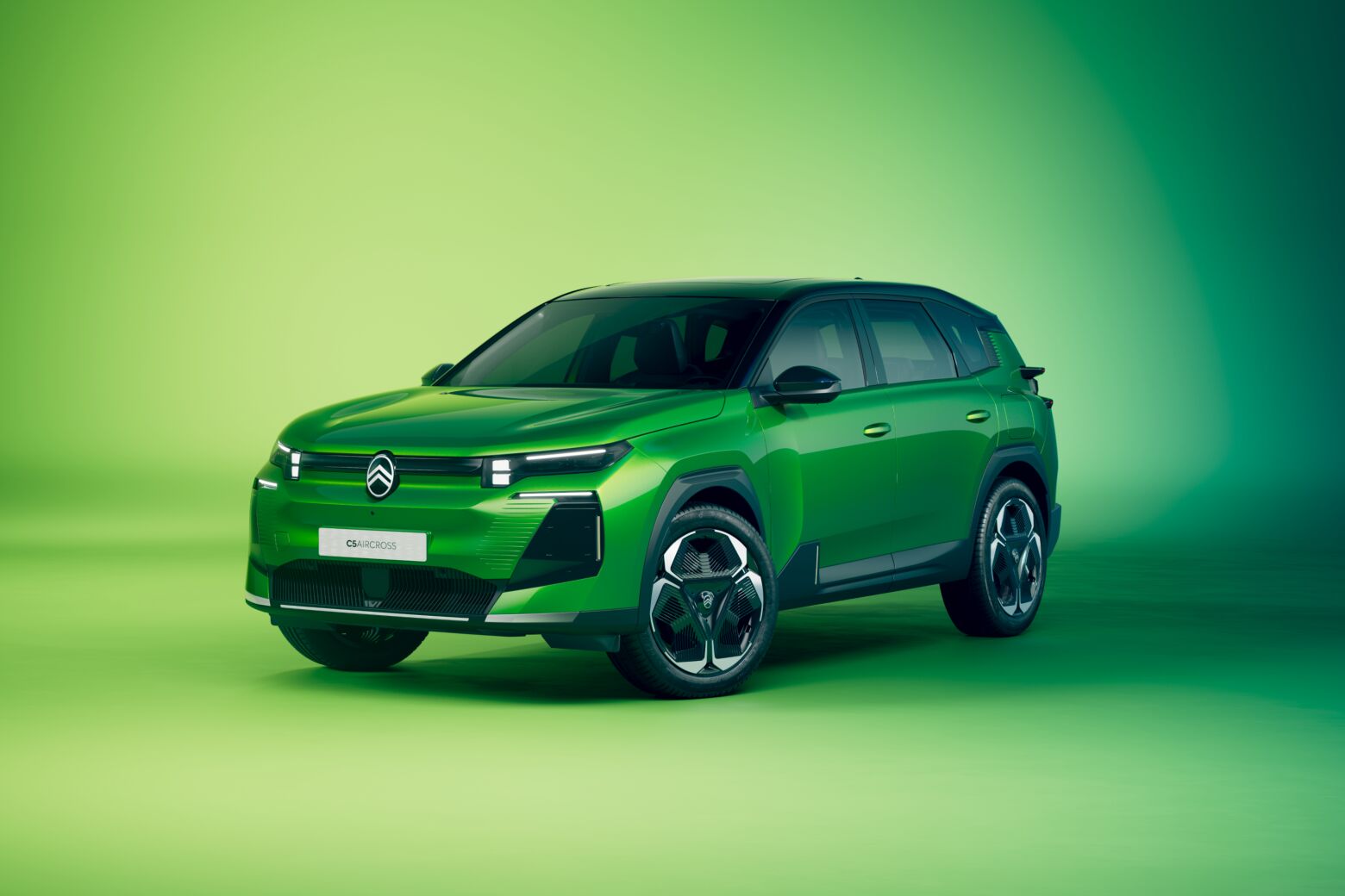 Citroën C5 Aircross revelado com 680 km de autonomia
