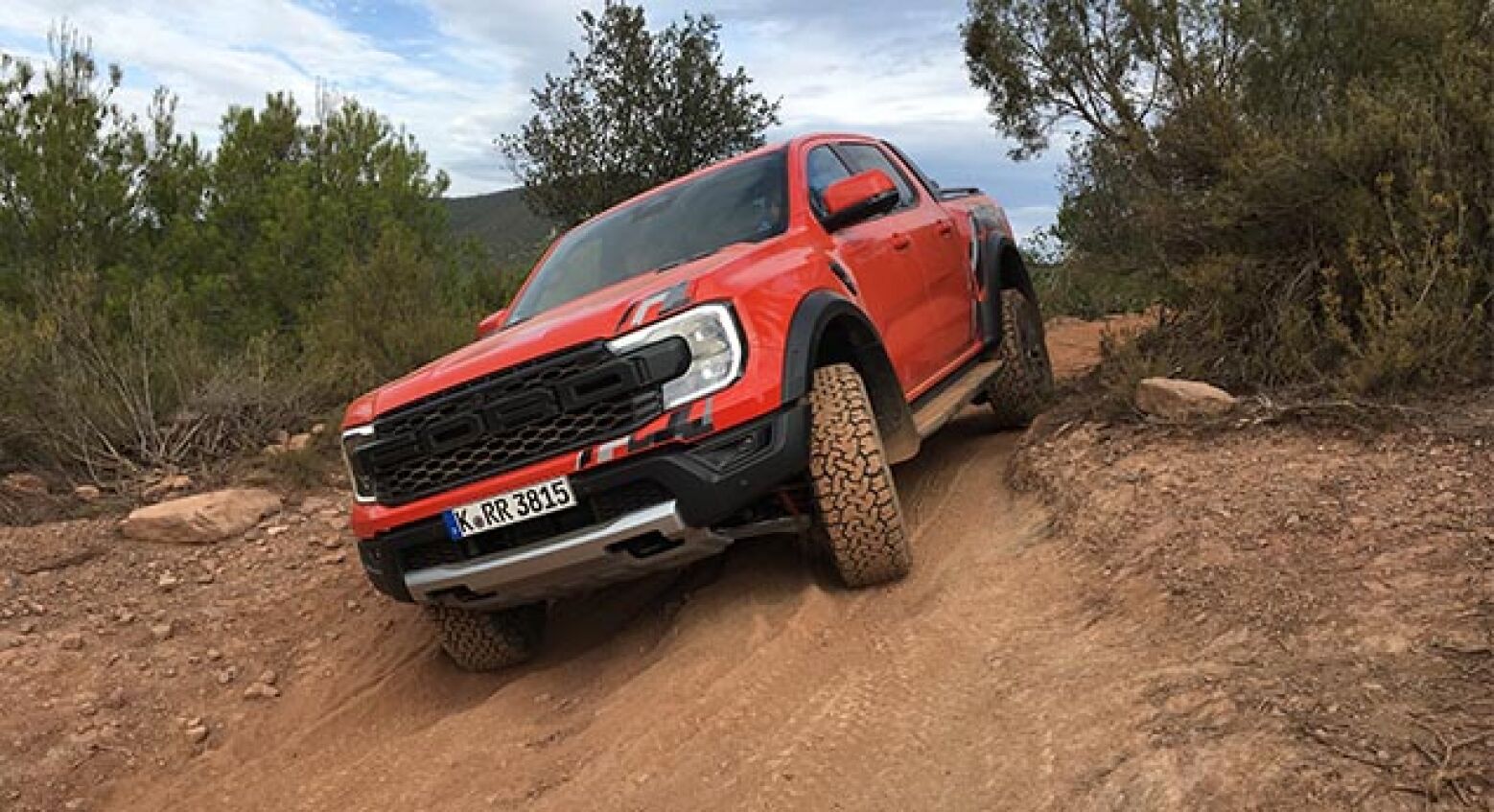 Ford Ranger Raptor. Da pick-up ficou a carroçaria