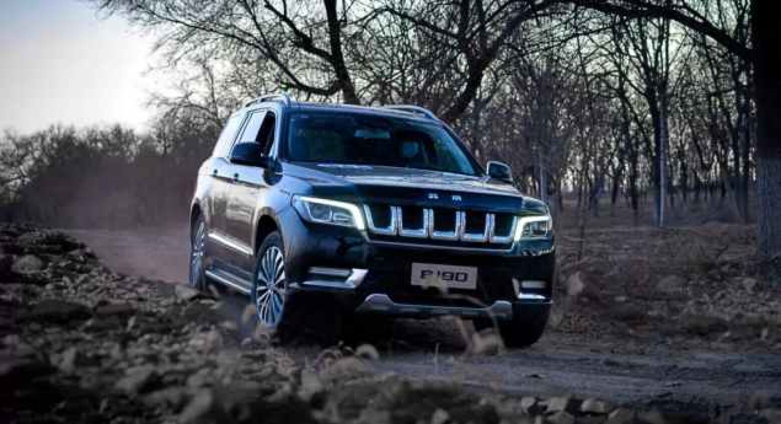 BAIC BJ90. Já ouviu falar do SUV chinês com corpo Mercedes GL e grelha Jeep?