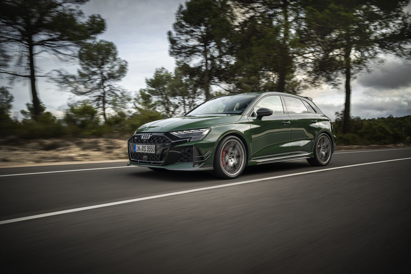 Audi RS3 Competition Limited celebra 50 anos do motor de cinco cilindros