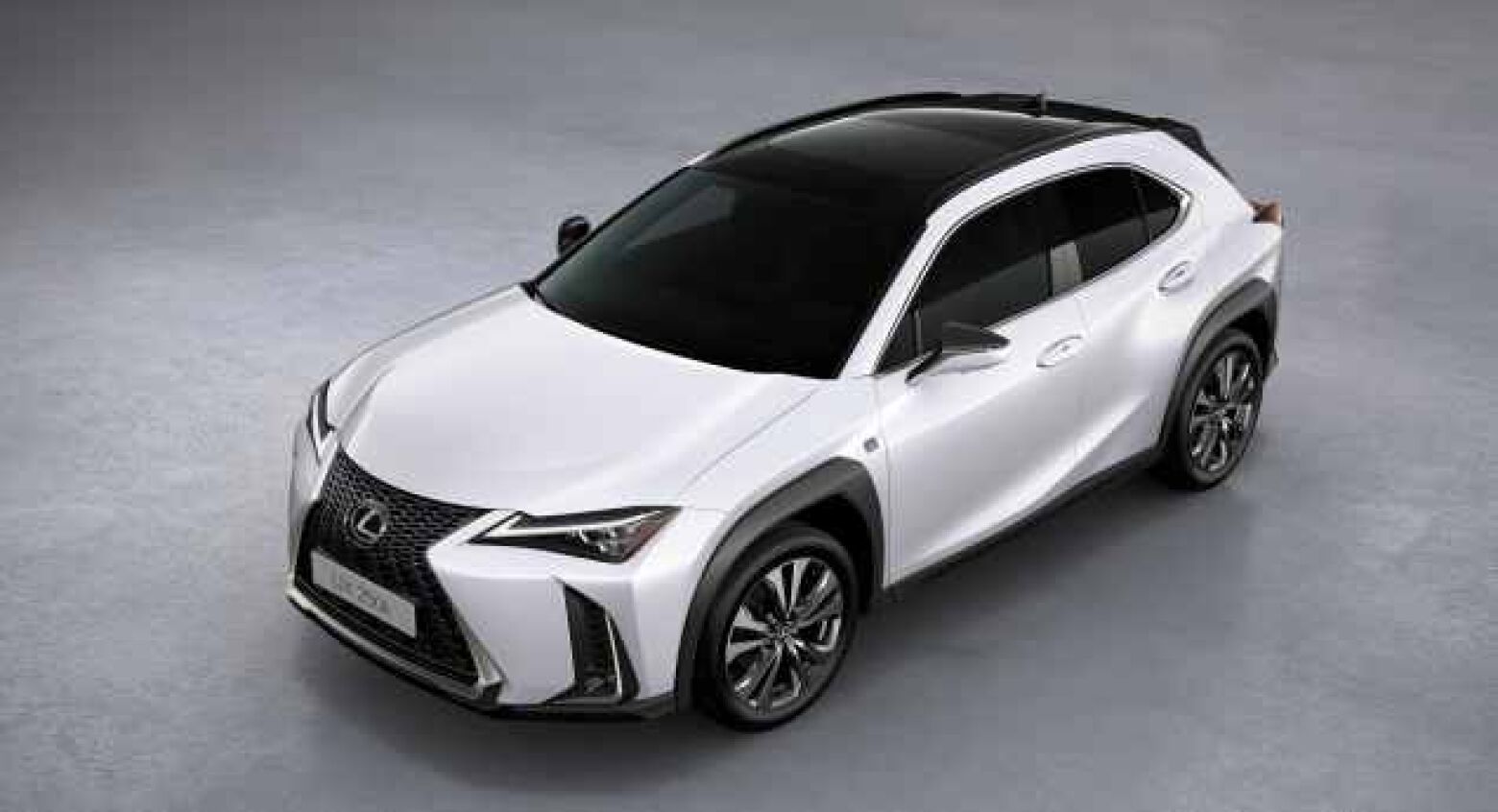 Lexus UX. Atualização da gama estreia versão 250h Sport