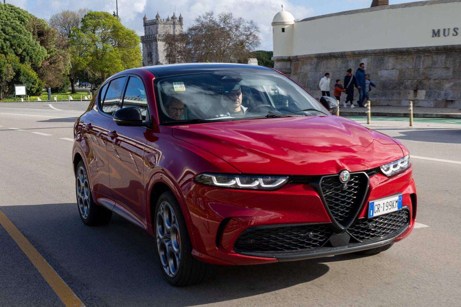 Vendas do Alfa Romeo Tonale caem a pique devido ao Junior