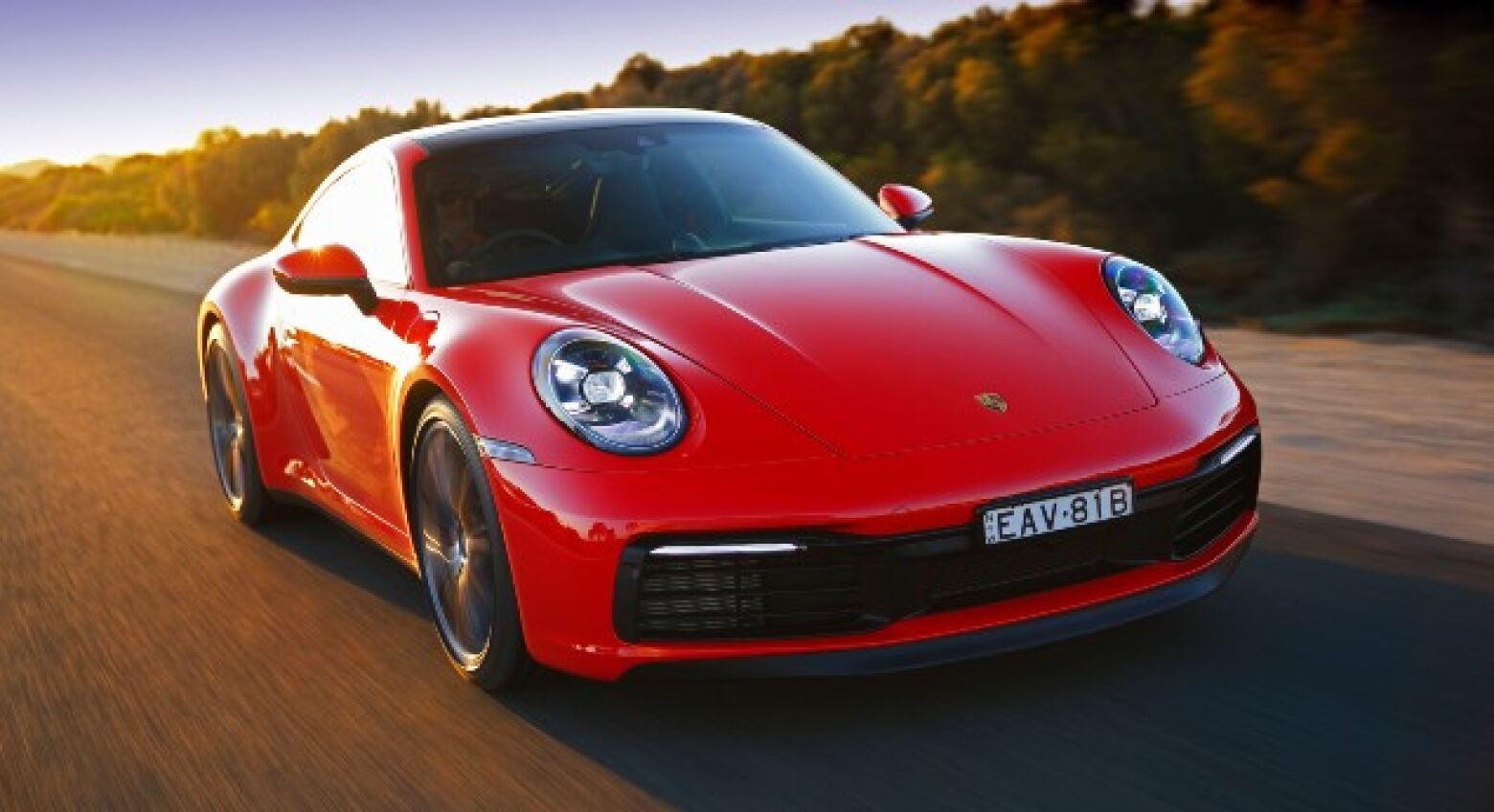 Porsche 911 vai manter motor de combustão enquanto for permitido