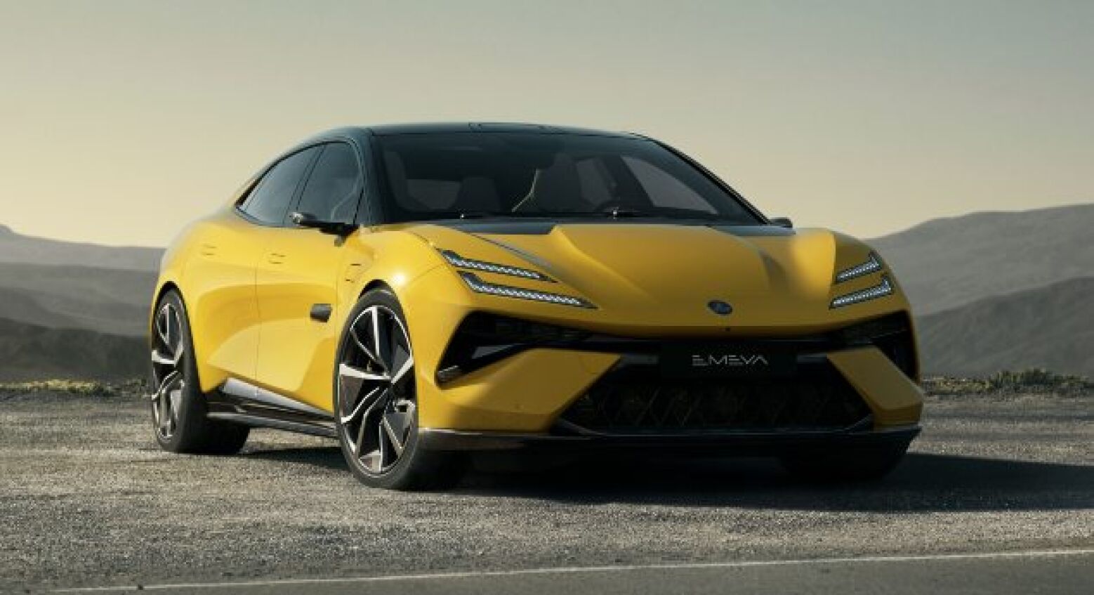 De nome Emeya. Lotus desvenda a sua berlina mais rápida de sempre