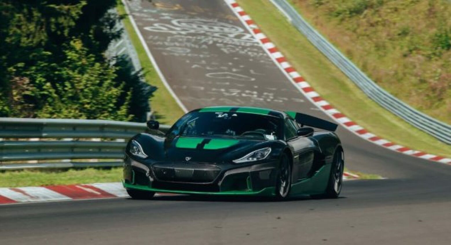 Destrona a Tesla. Rimac Nevera é o novo senhor de Nürburgring