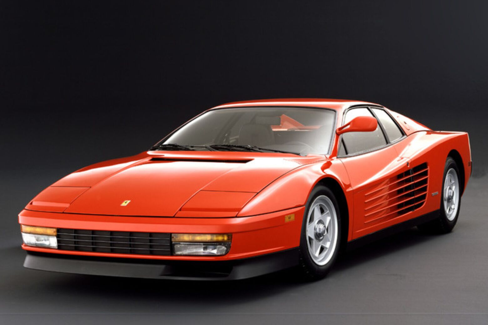 Ferrari vence disputa para manter direitos do Testarossa na UE