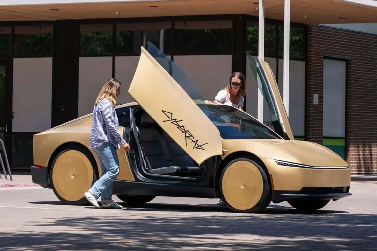 NHTSA investiga certifica&ccedil;&atilde;o do Tesla Cybercab sem volante