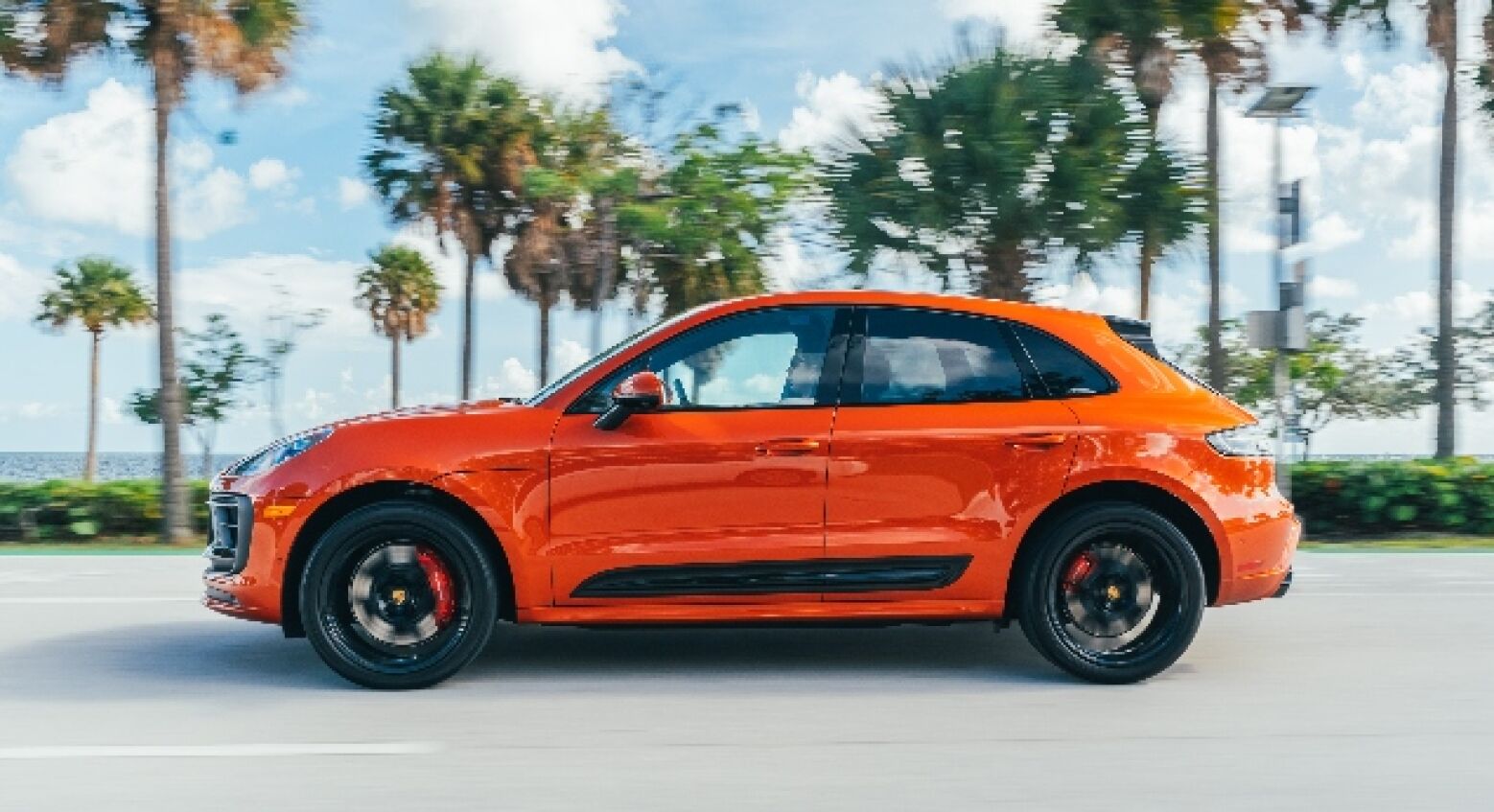 Devido à… cibersegurança. Porsche vai acabar com o Macan na Europa