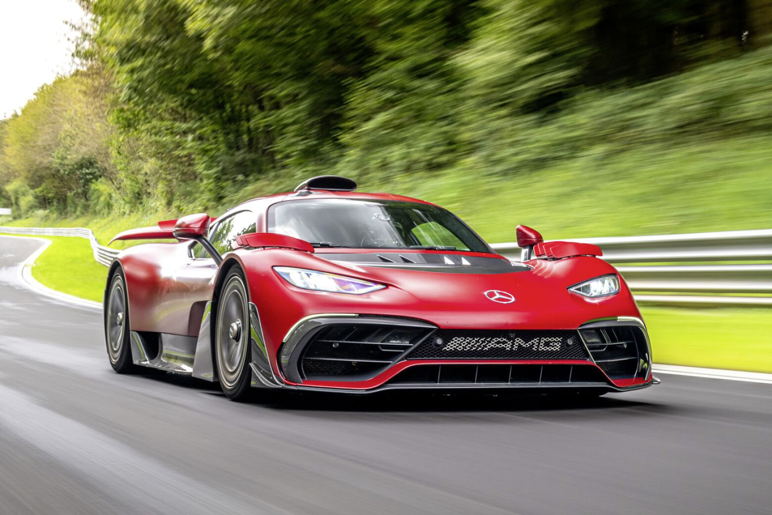 Mercedes-AMG One alvo de recall por risco de incêndio