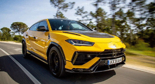 Lamborghini Urus Performante. Focado na performance