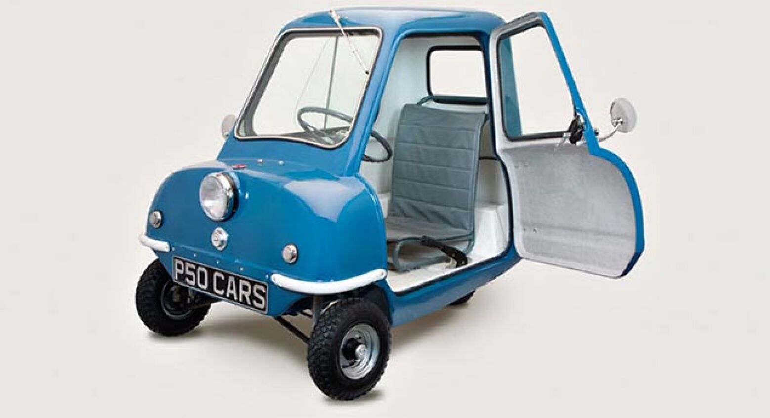 Com kit Peel P50. Faça você mesmo o carro mais pequeno do mundo