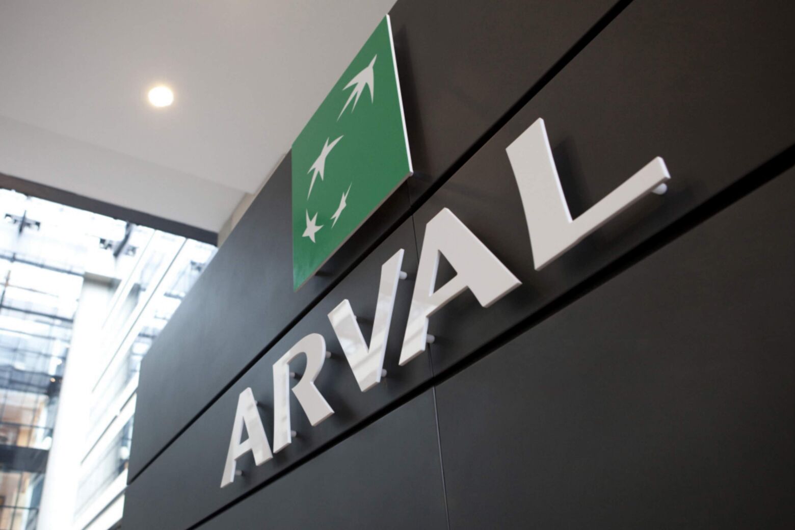 Mercedes-Benz quer vender Athlon &agrave; Arval