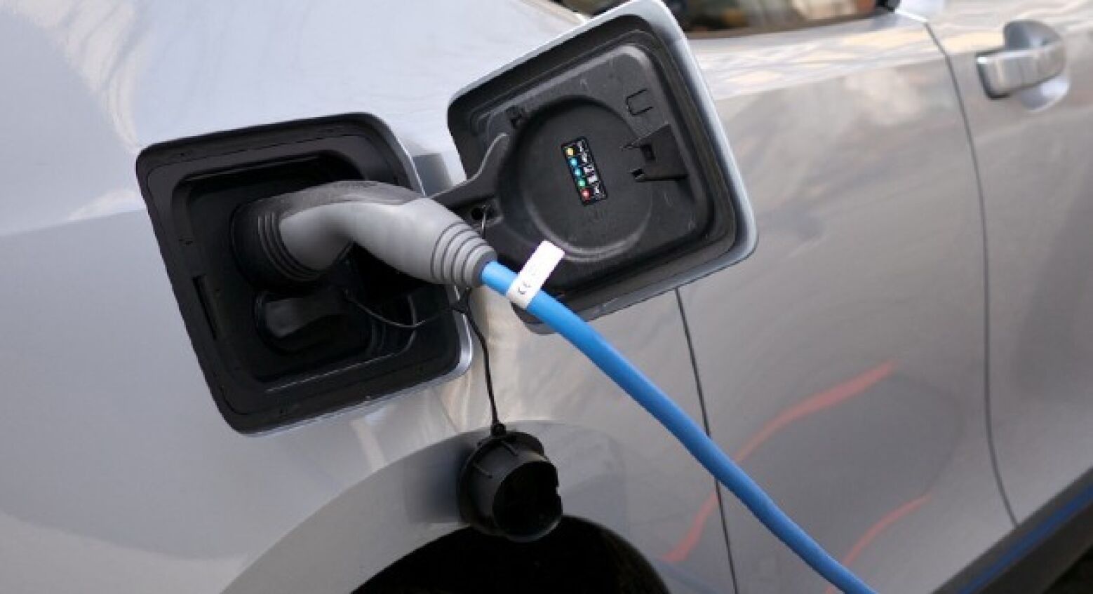 Não sem surpresas. Vendas de elétricos na Europa disparam 102 por cento