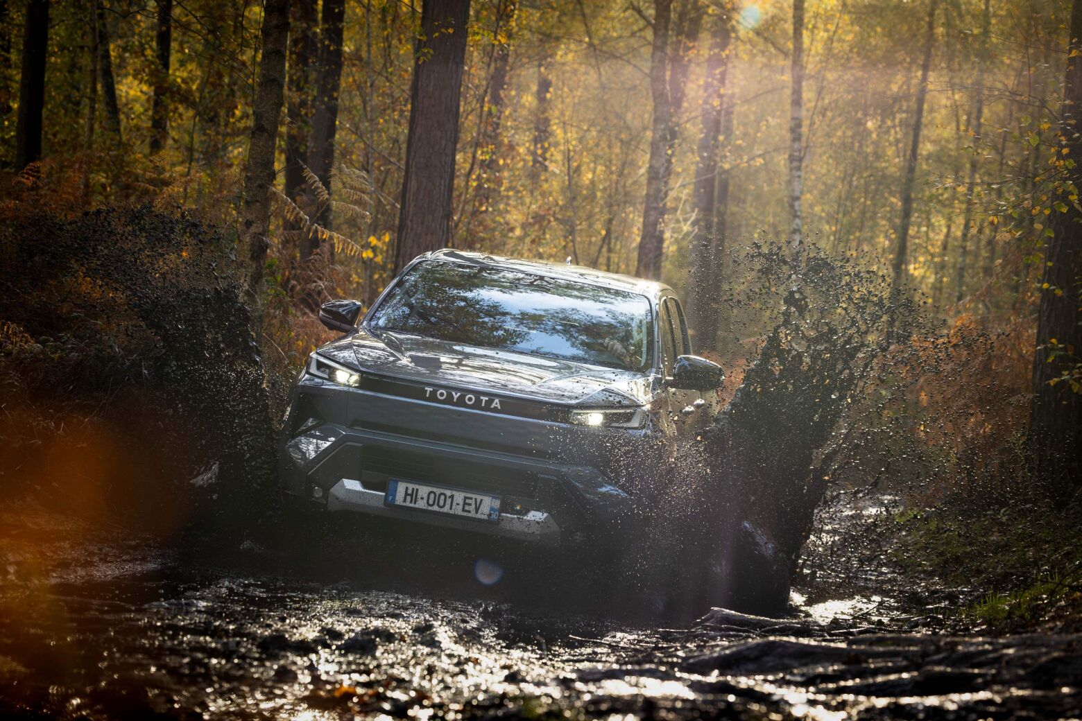 J&aacute; conduzimos a nova Toyota Hilux el&eacute;trica