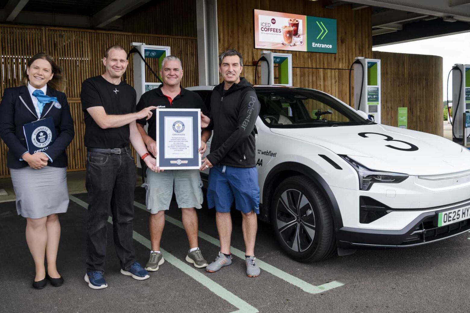 Polestar 3 bate recorde Guinness de distância com SUV elétrico