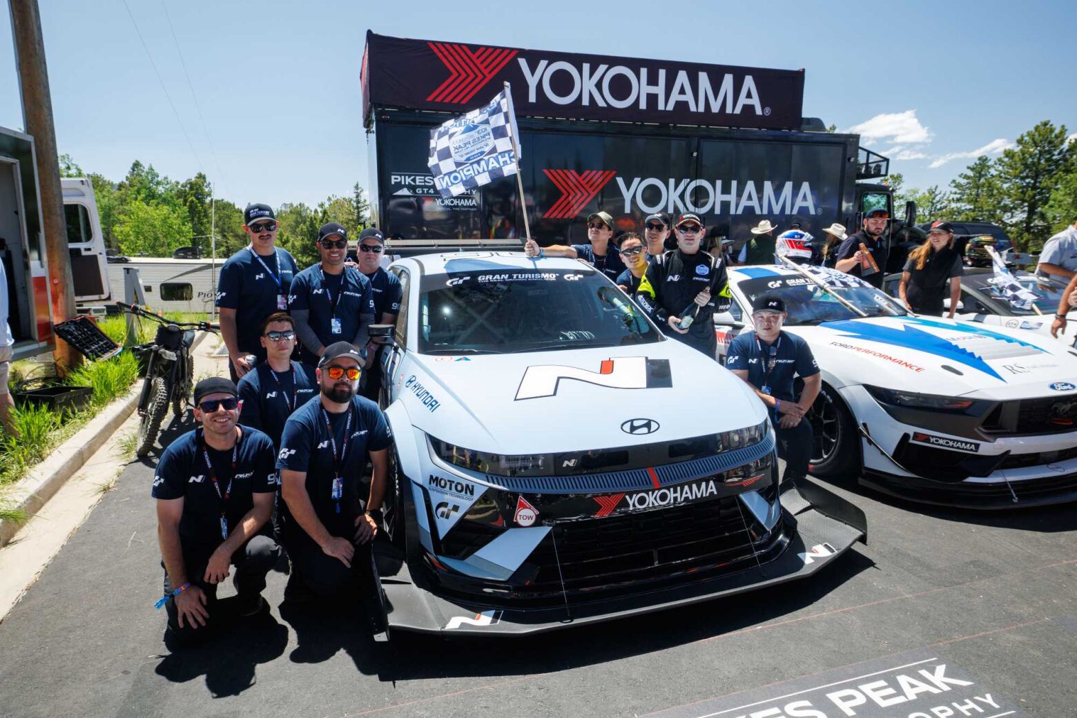 Elétrico Hyundai IONIQ 5 N obtém vitória em Pikes Peak