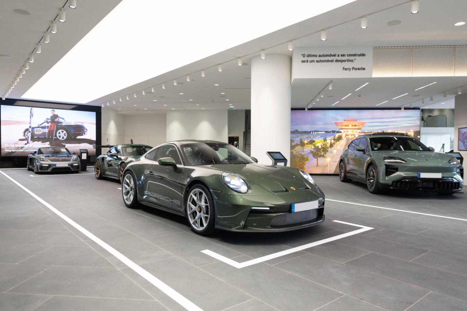 Porsche Lisboa cria espa&ccedil;o exclusivo para clientes da marca