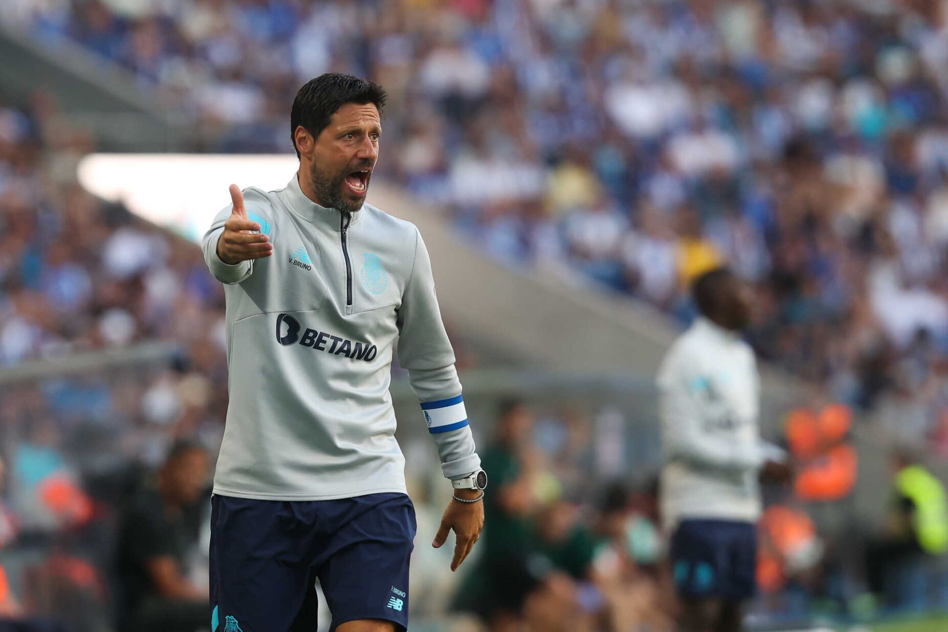 É oficial: Vítor Bruno é o novo treinador do FC Porto