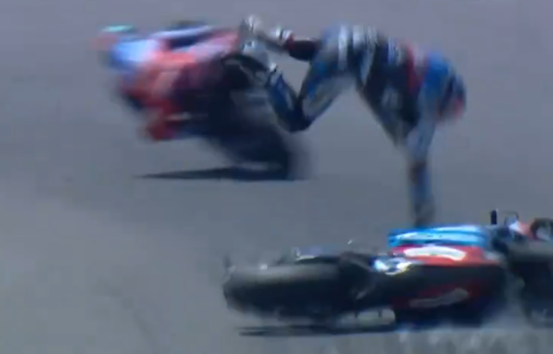 Vídeo. Miguel Oliveira cai, fratura o pulso e está fora do GP da Indonésia