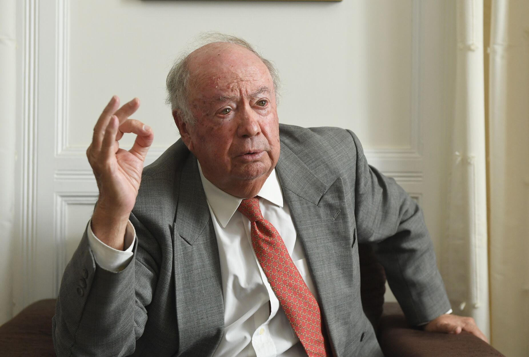 "Isto nem em Itália!" Alberto João Jardim teme eleições e acusa Albuquerque de "desmoronar" a Madeira