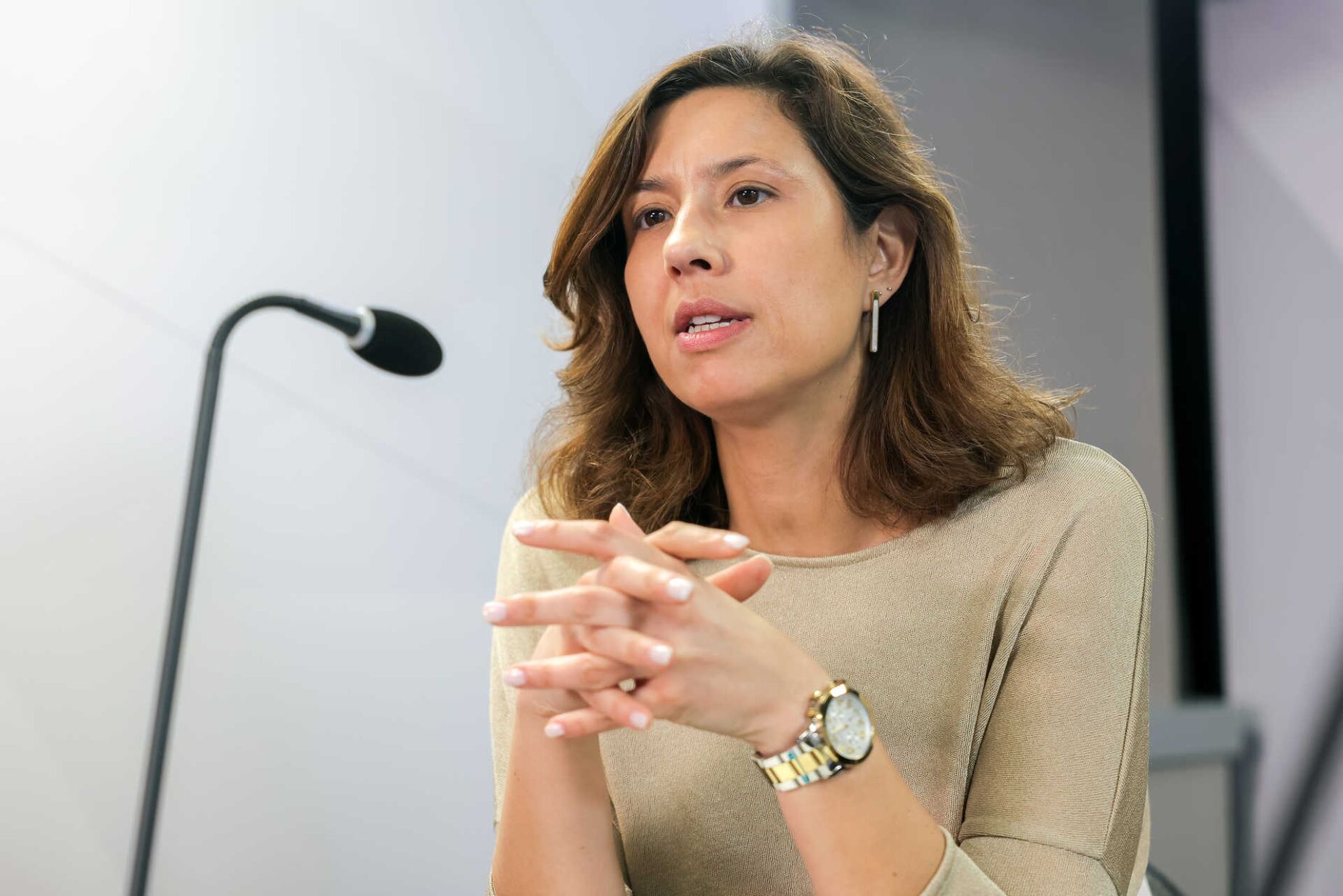 IL acusa AD de ter prometido mudança, mas de só estar a implementar "ténues alterações"