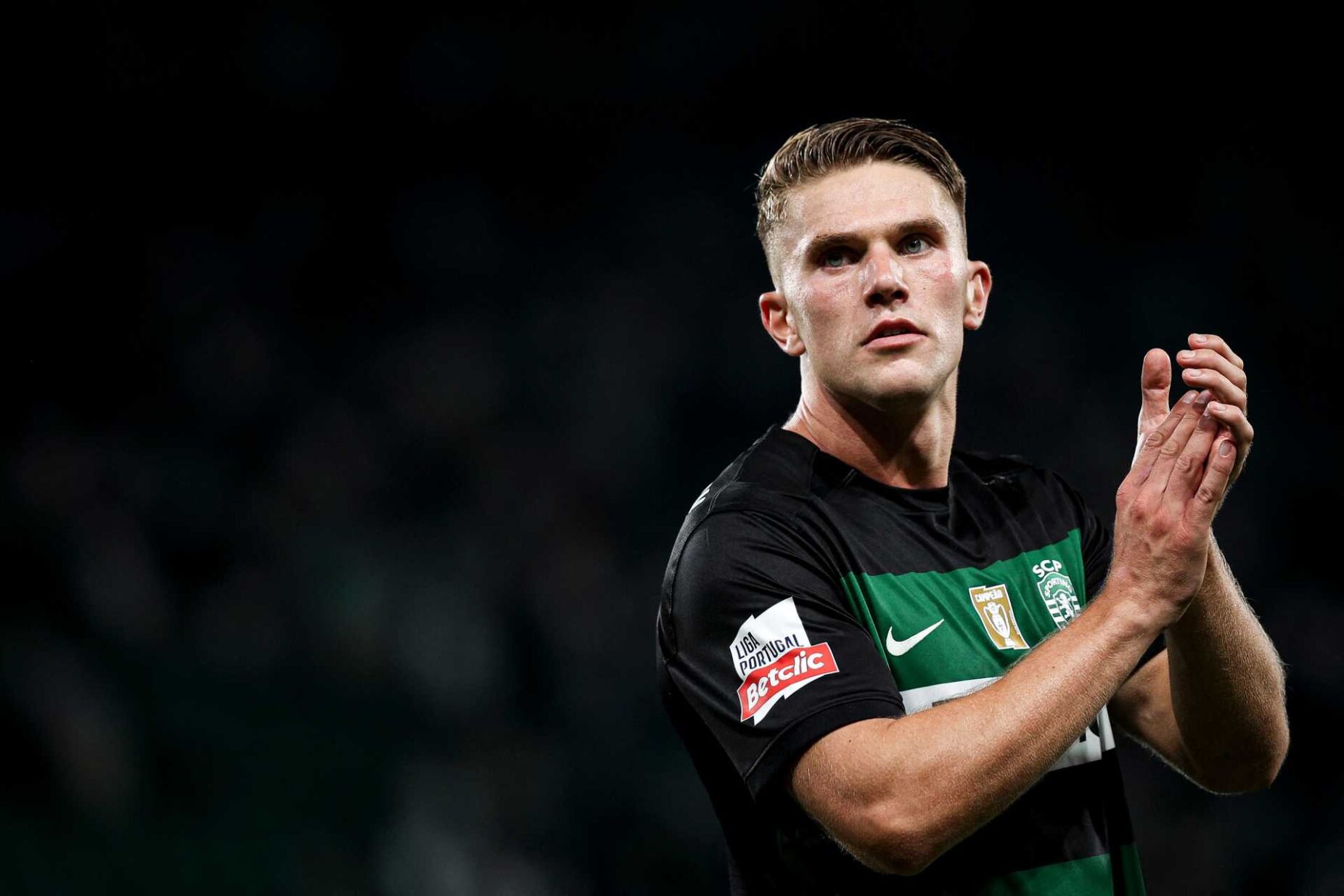 Viktor Gyökeres dispensado da seleção da Suécia devido a problemas físicos