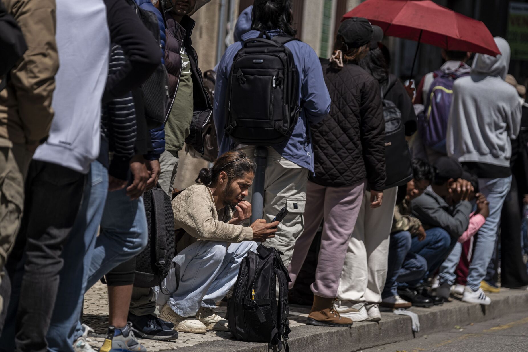 Portugal vai criar campos de refugiados para responder a crises migratórias