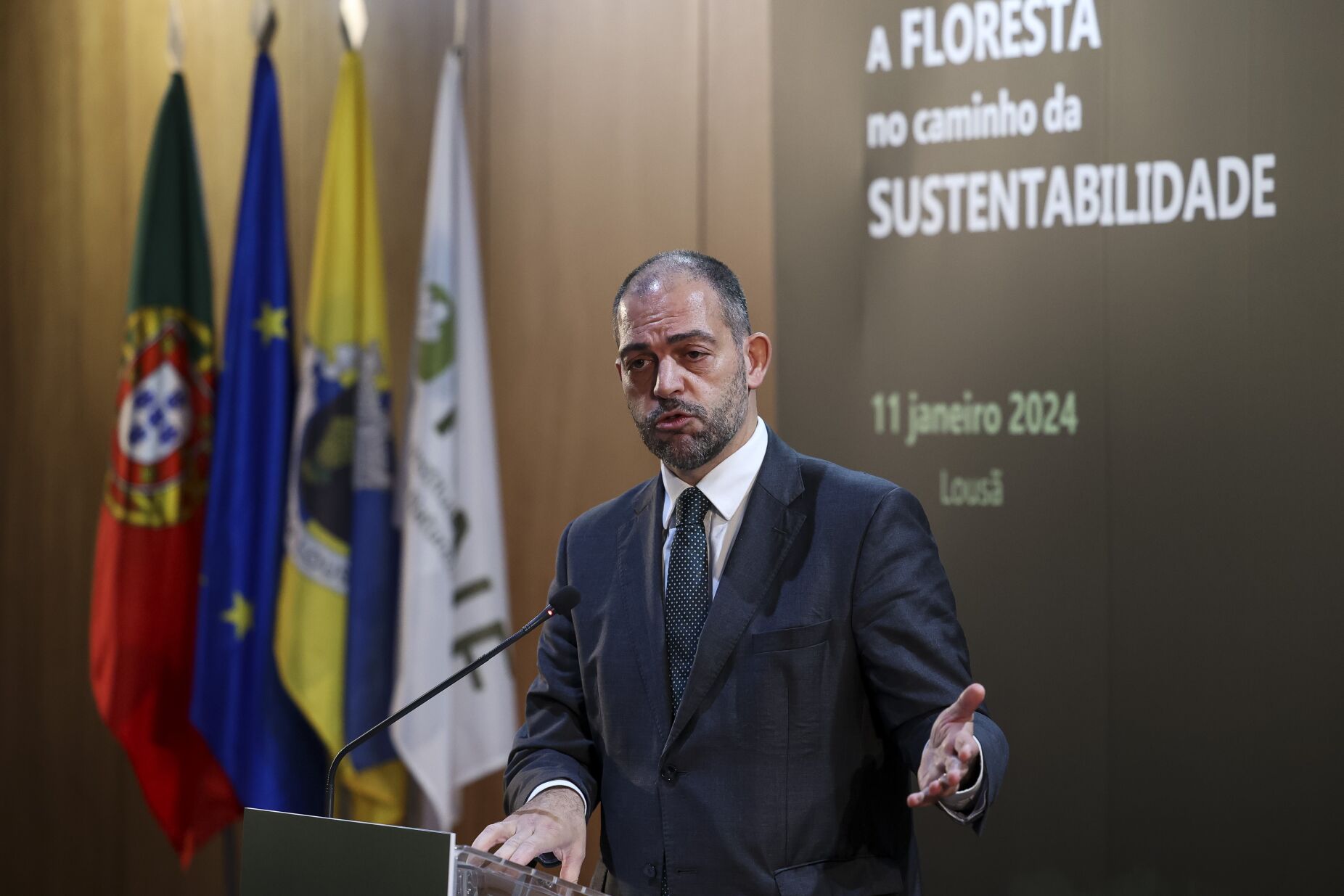 Ministro do Ambiente fecha medidas para gerir água no Algarve