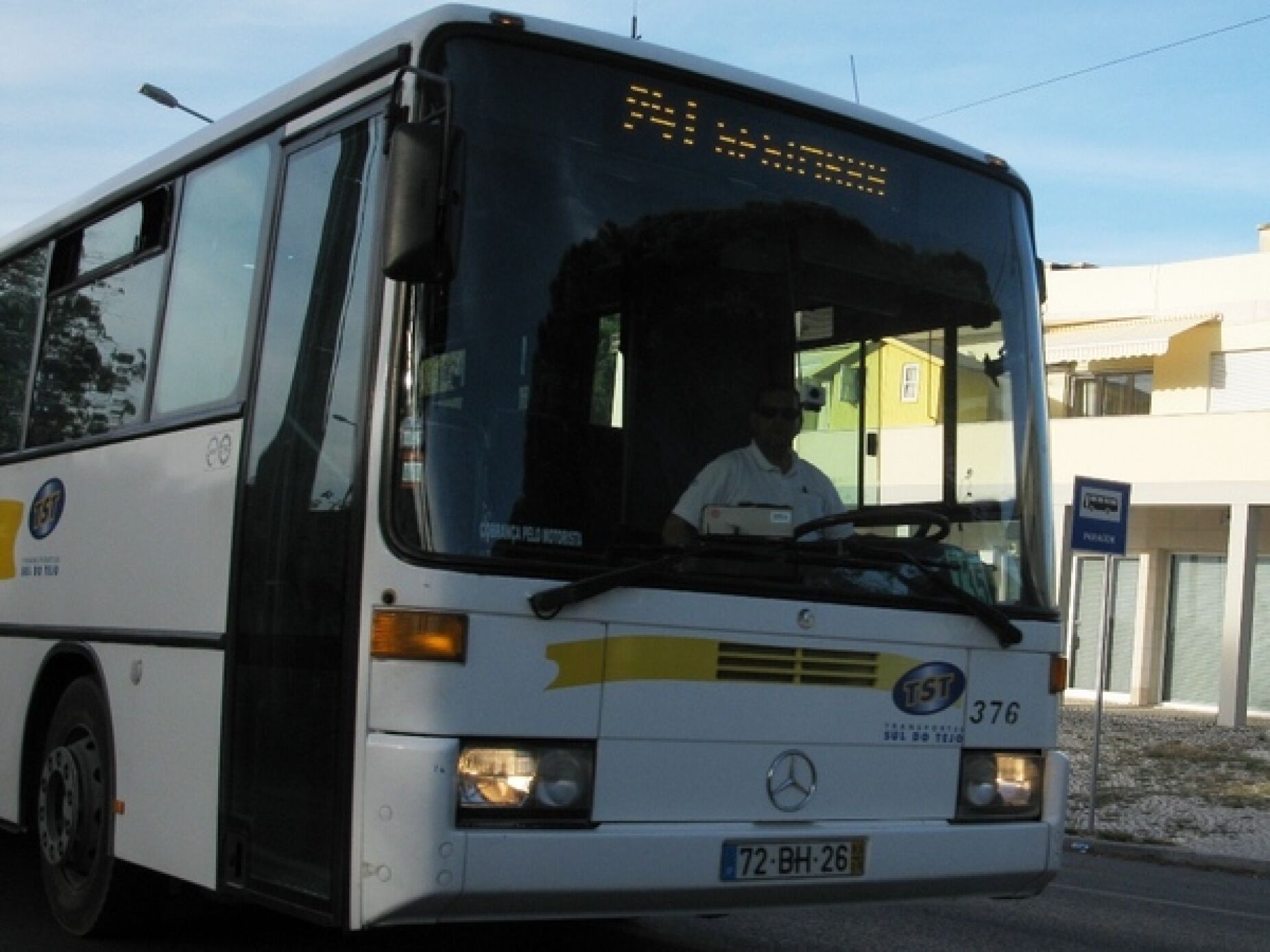 Trabalhadores da TST em greve por aumentos salariais de no mínimo 80 euros
