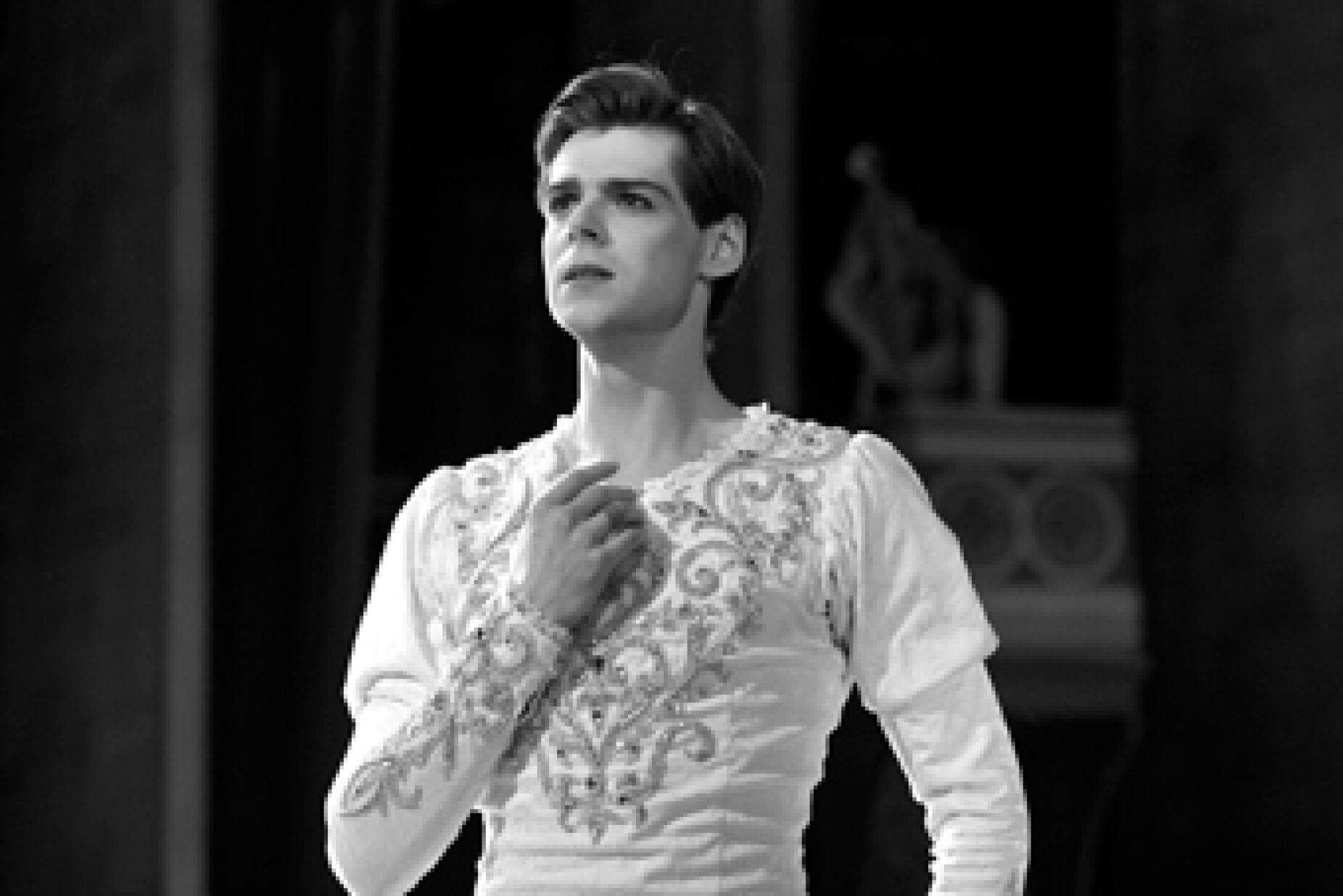Morreu estrela do ballet russo Vladimir Shklyarov após cair de um quinto andar