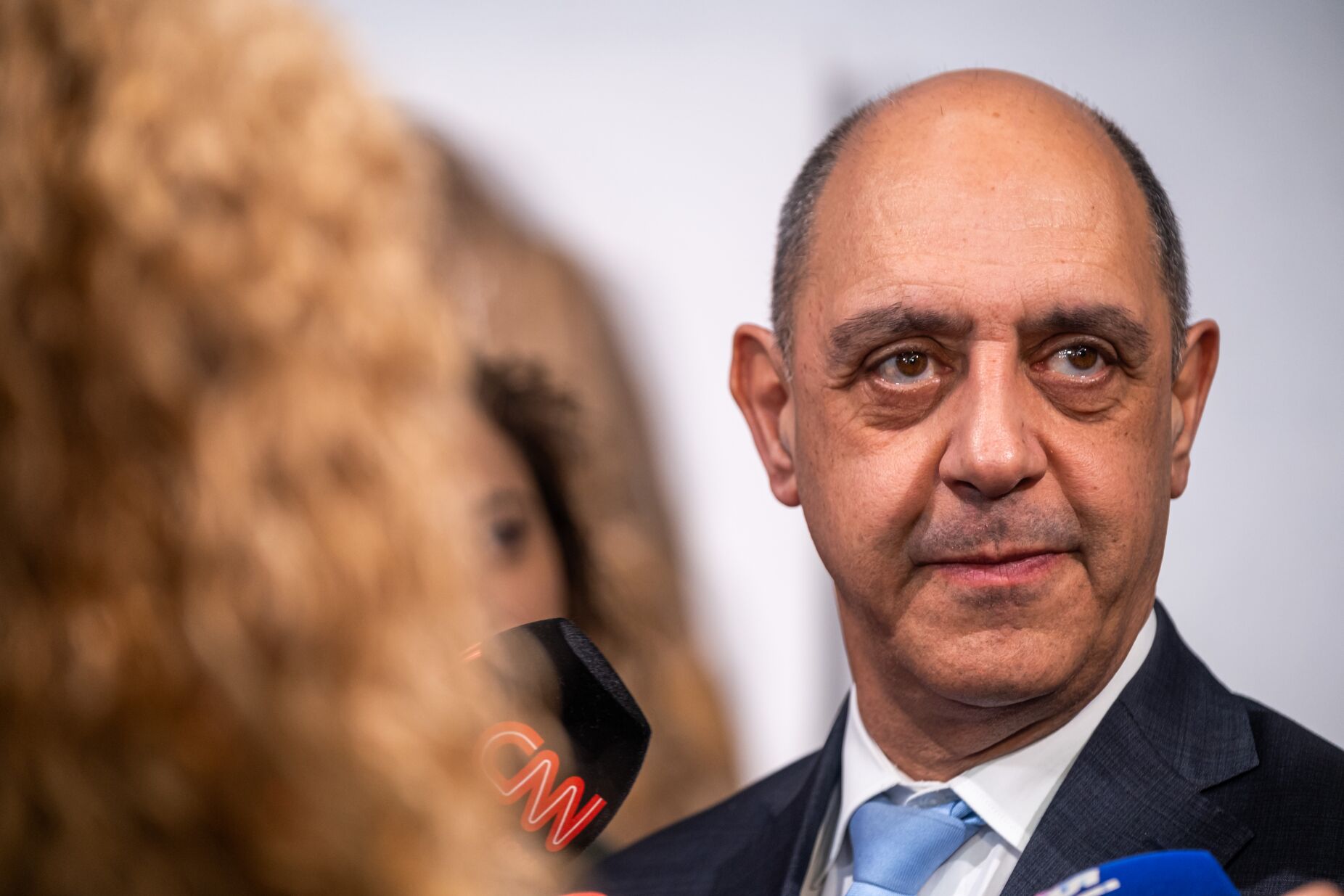 Pizarro apela à vacinação perante epidemia de gripe A "com grande virulência"