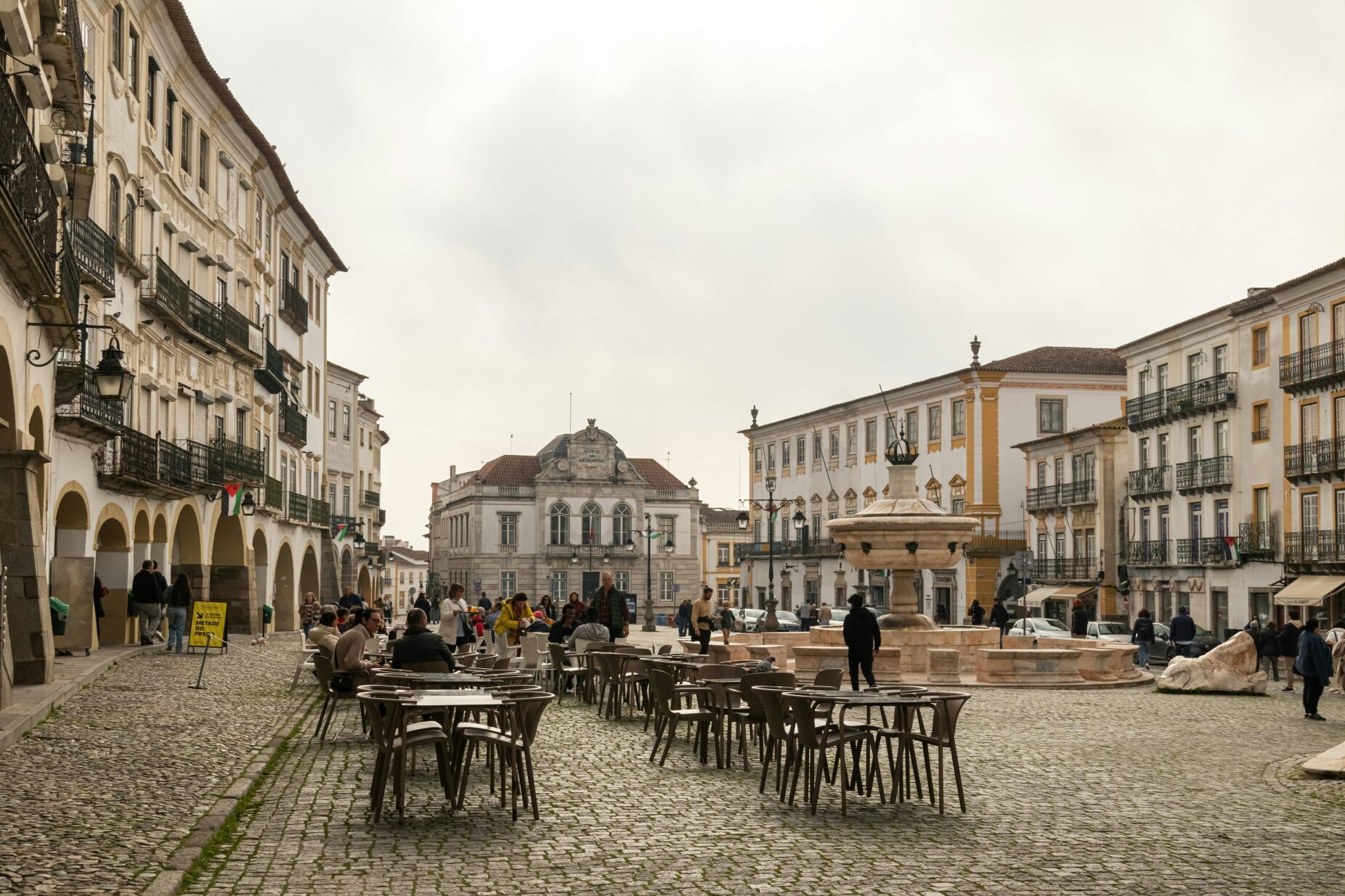 "Sem habitantes não há património histórico": proÉvora denuncia "insensibilidade sucessiva dos Governos"
