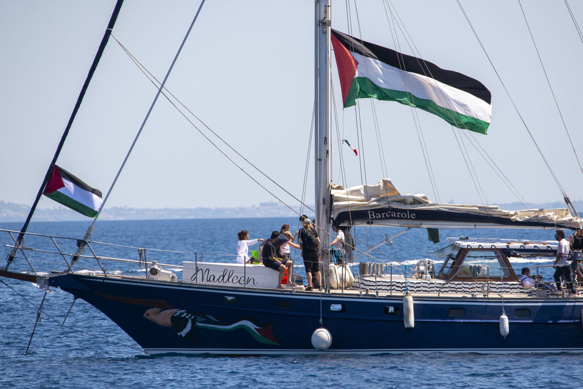 Flotilha humanitária para Gaza regressa a Barcelona devido a temporal