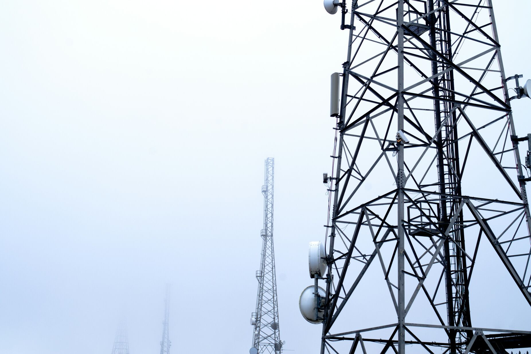 Deco vence ação judicial contra operadoras de telecomunicações