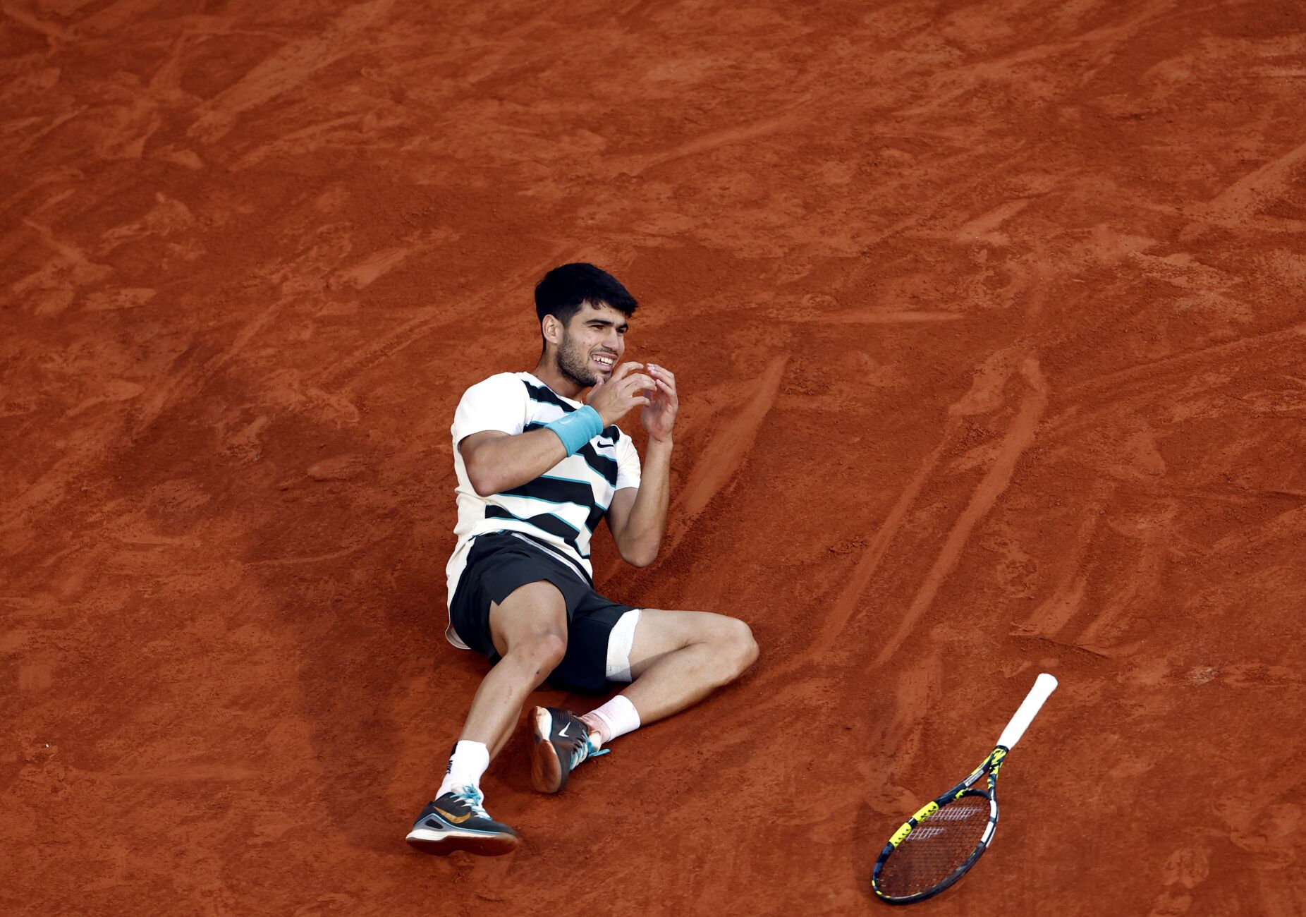 Jogo de loucos e a final mais longa de Roland Garros: Carlos Alcaraz reina em Paris