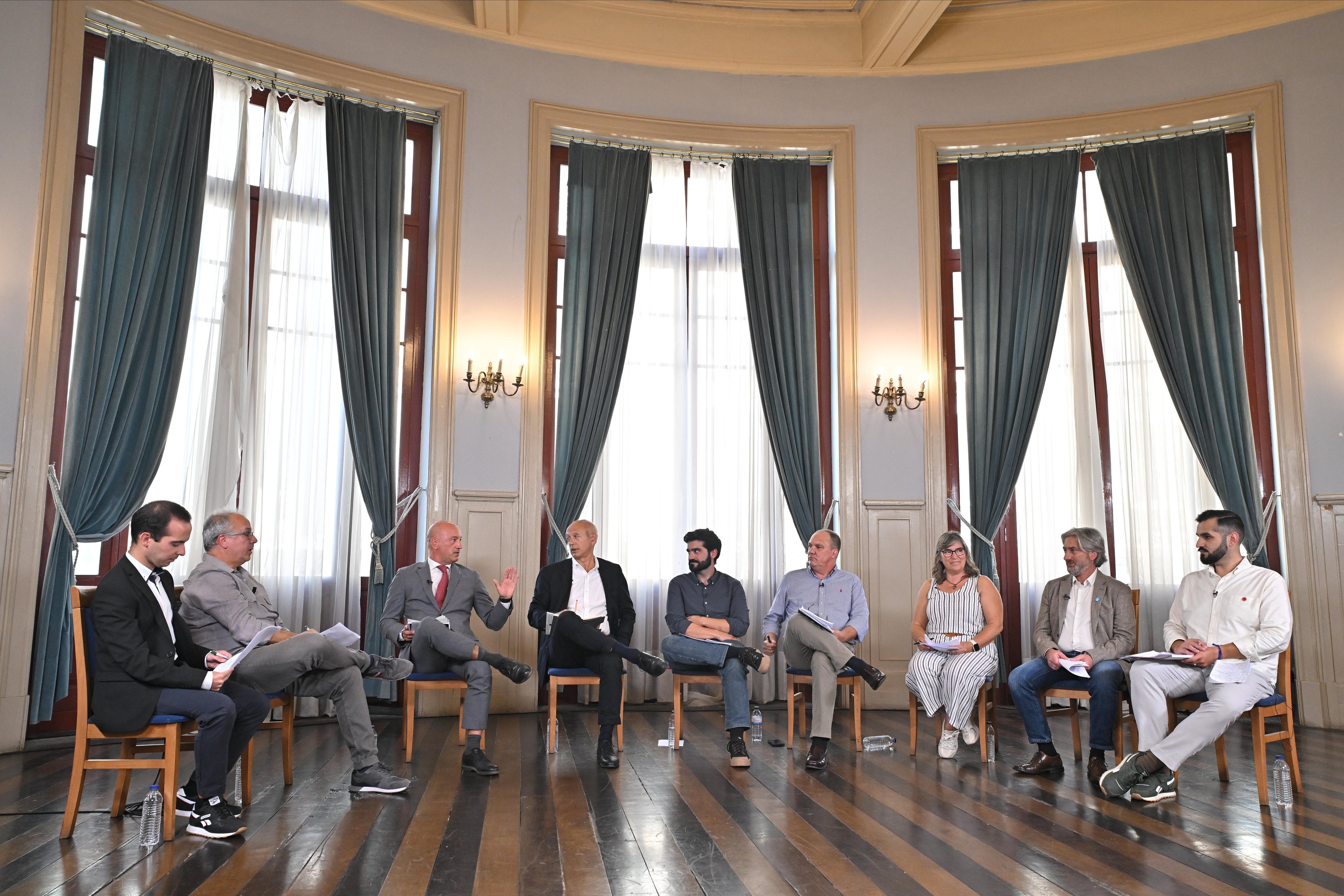 (Quase) todos contra o “mamarracho” em Aveiro no debate onde dois irmãos são adversários políticos
