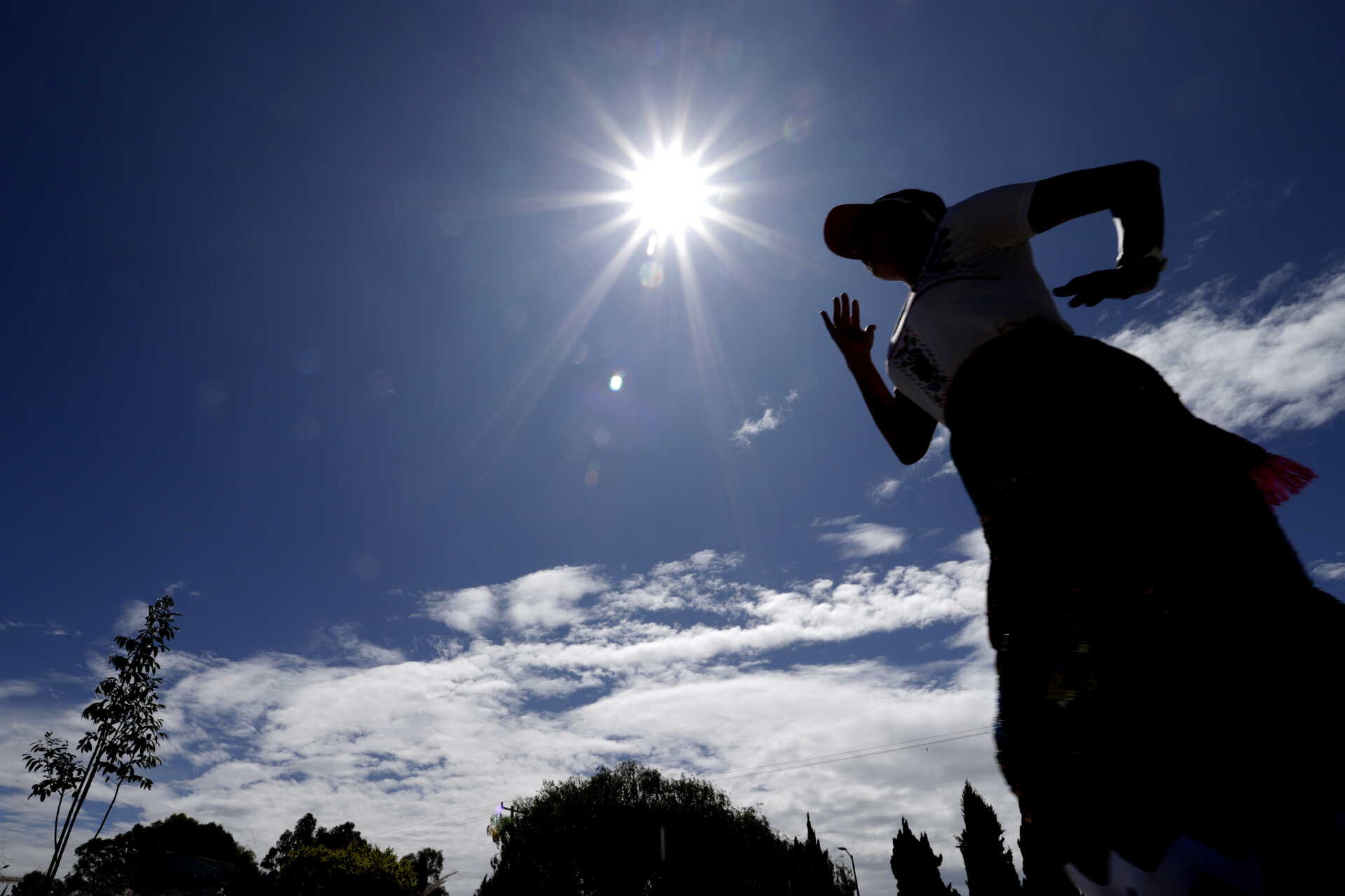 Portugal Weather: Heatwave Subsides, Cooler Temps & Rain Expected This Weekend