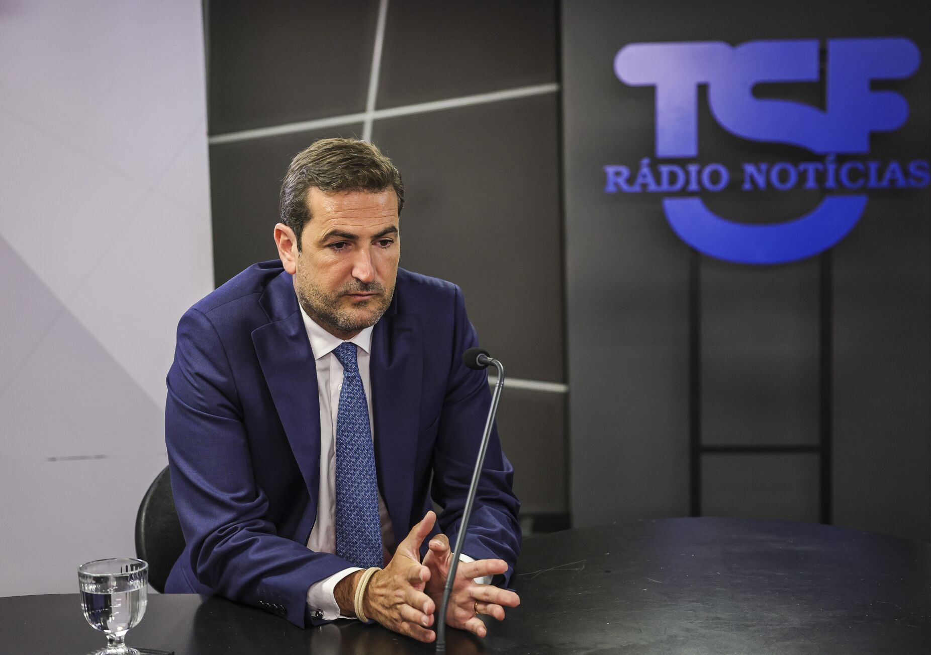 "Cada macaco no seu galho.” PSD exige a Gouveia e Melo respostas sobre cortes na despesa social para investir em Defesa