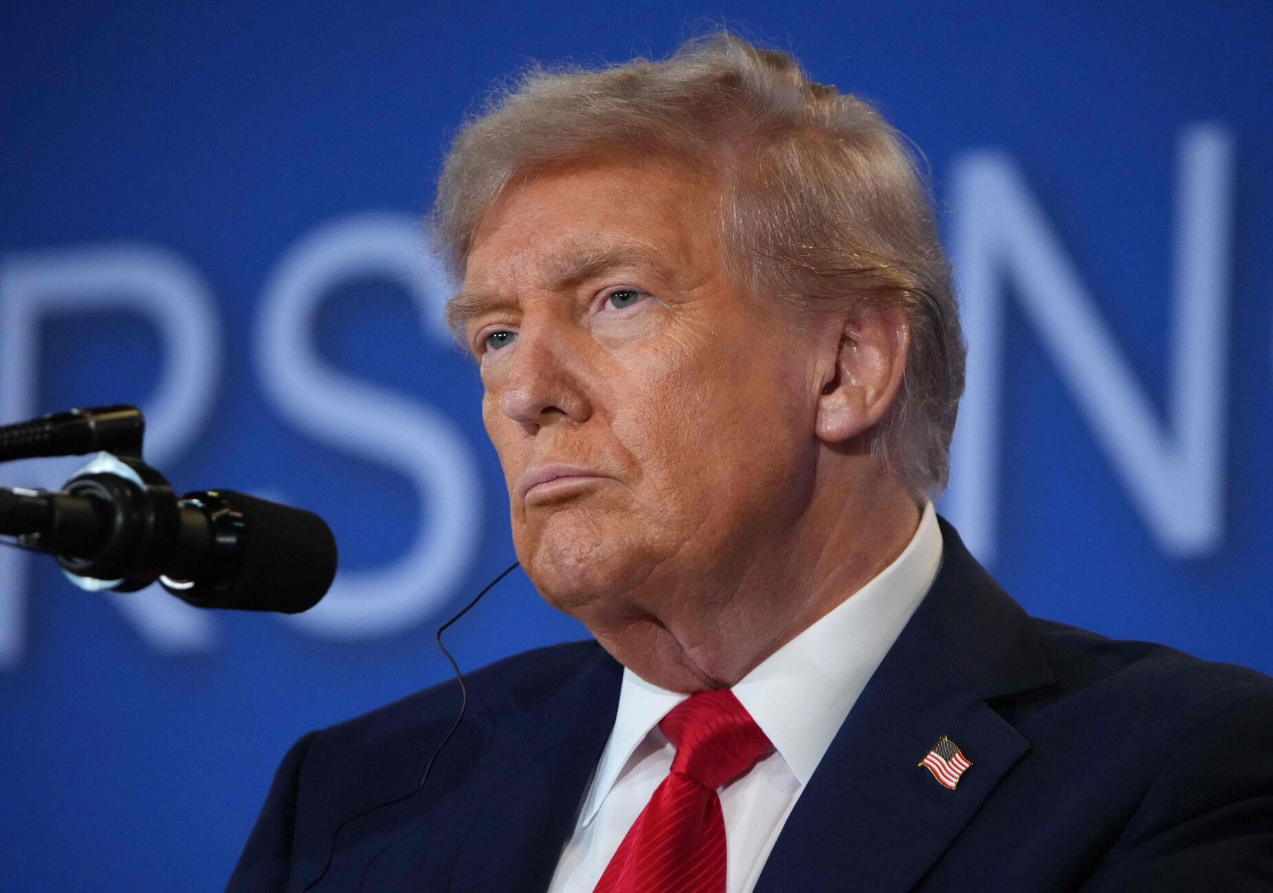Trump anuncia que ataque dos EUA dirigido "a narcoterroristas do Tren de Aragua" deixou 11 mortos