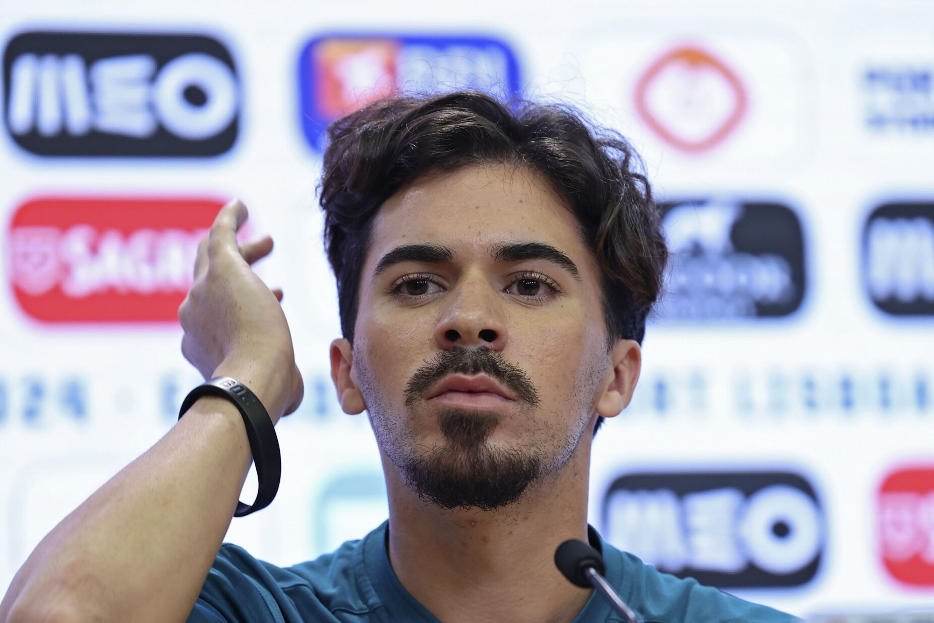 Vitinha assume que seria "perfeito" conquistar o Mundial