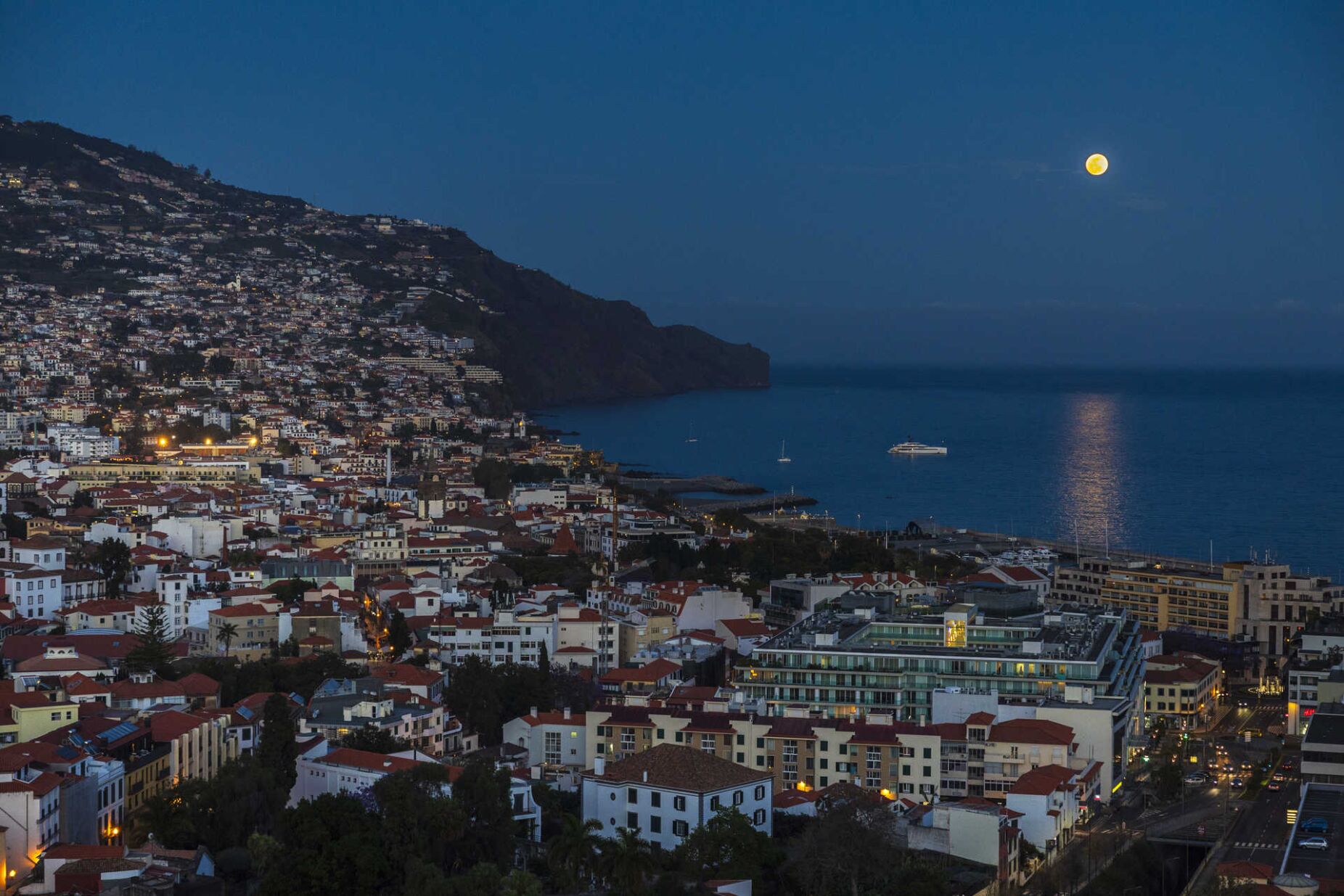 Madeira recebe 279,8 milhões de euros, menos 25,1 milhões do que em 2024