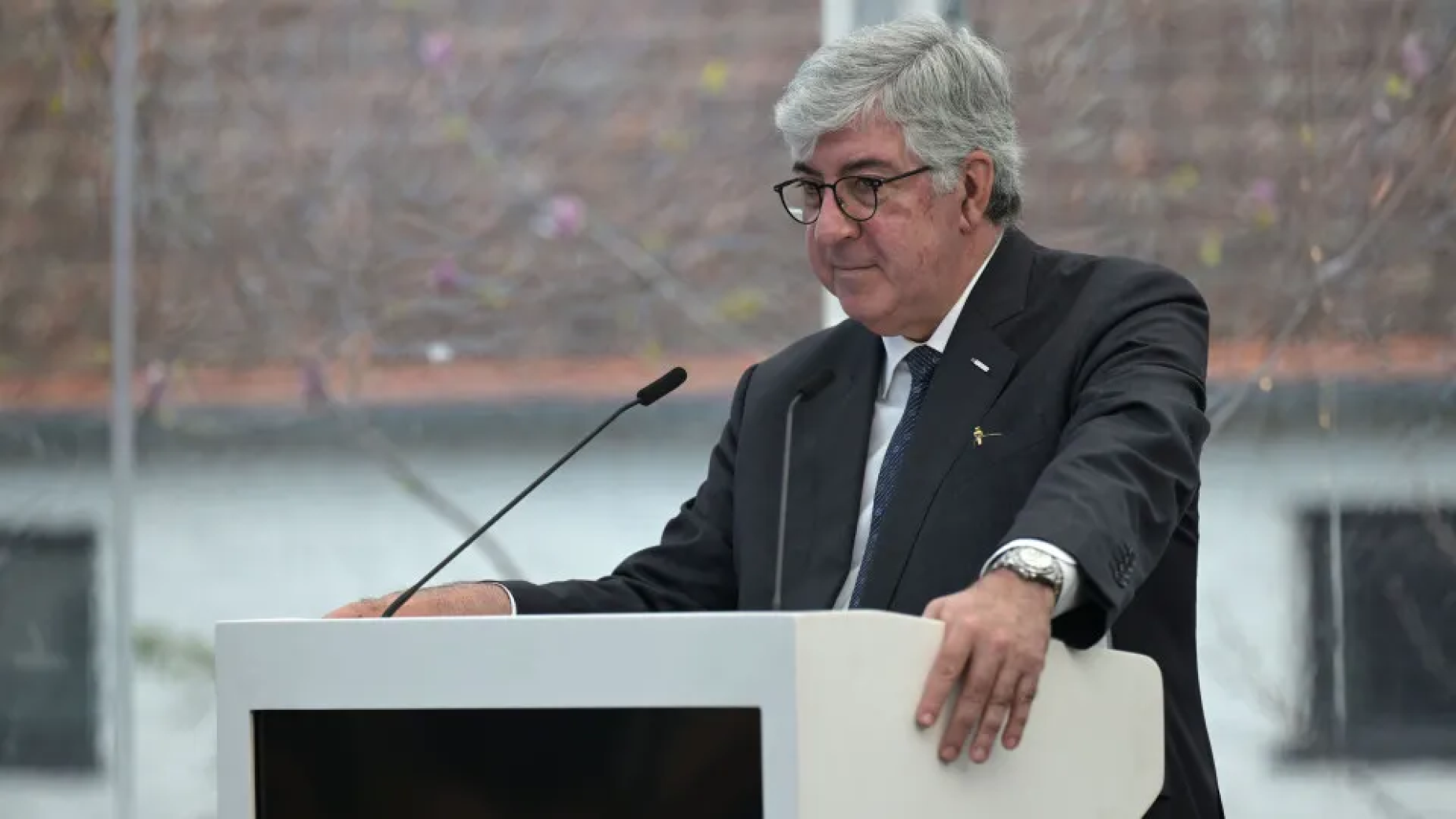 Reitor do Porto denuncia “pressões” para aceitar entradas ilegais em Medicina