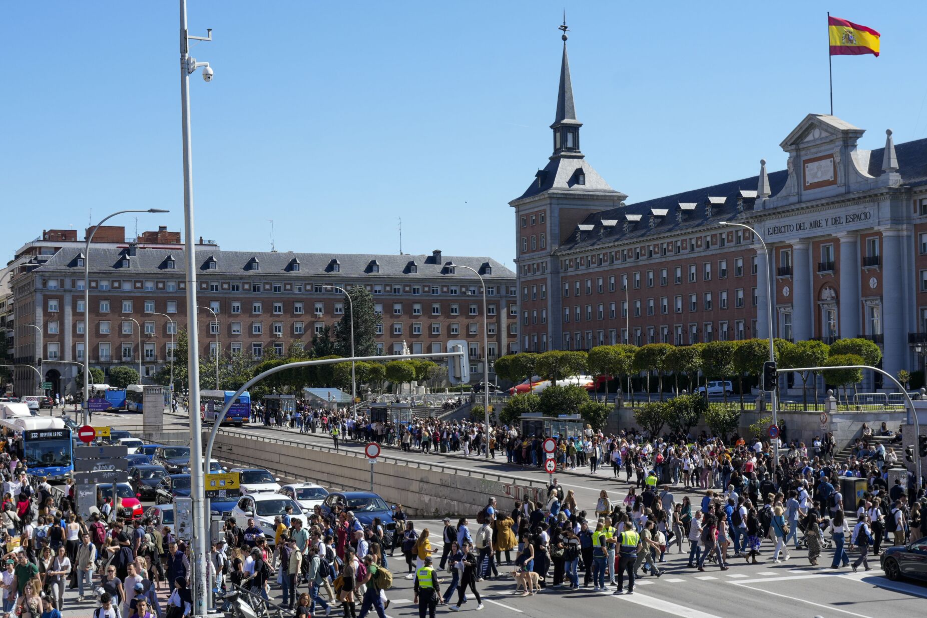 Empresa que gere rede elétrica de Espanha descarta ciberataque