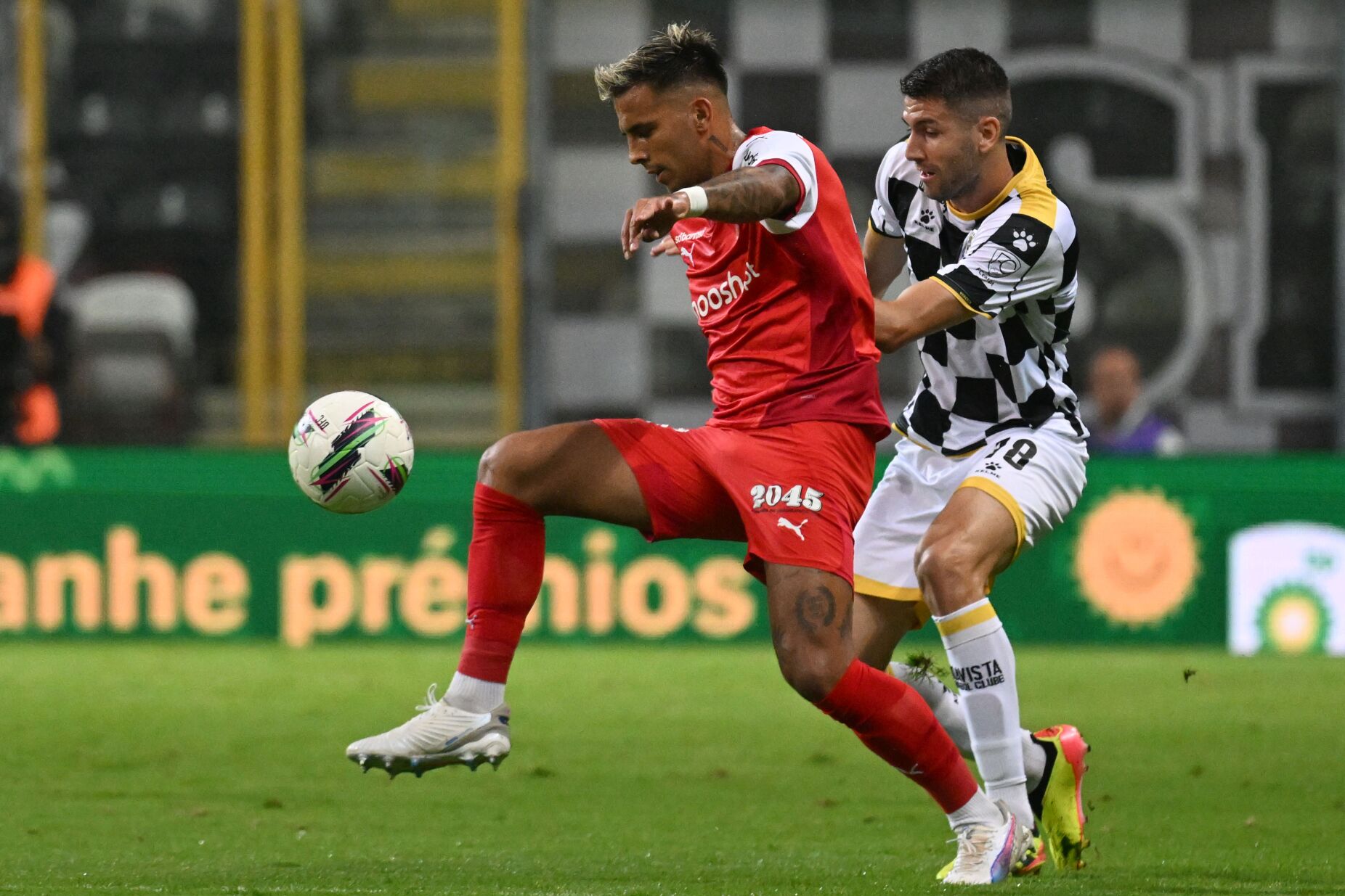 Carvalhal na Liga como na Europa: SC Braga vence Boavista no Bessa. Veja o golo