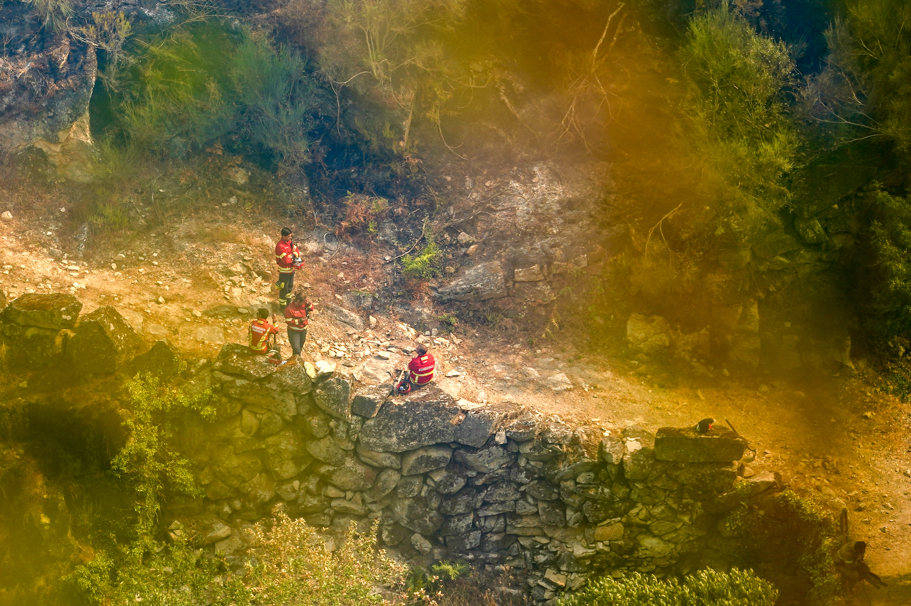 Autarca pede aeronaves para fogo “muito crítico” na Peneda-Gerês