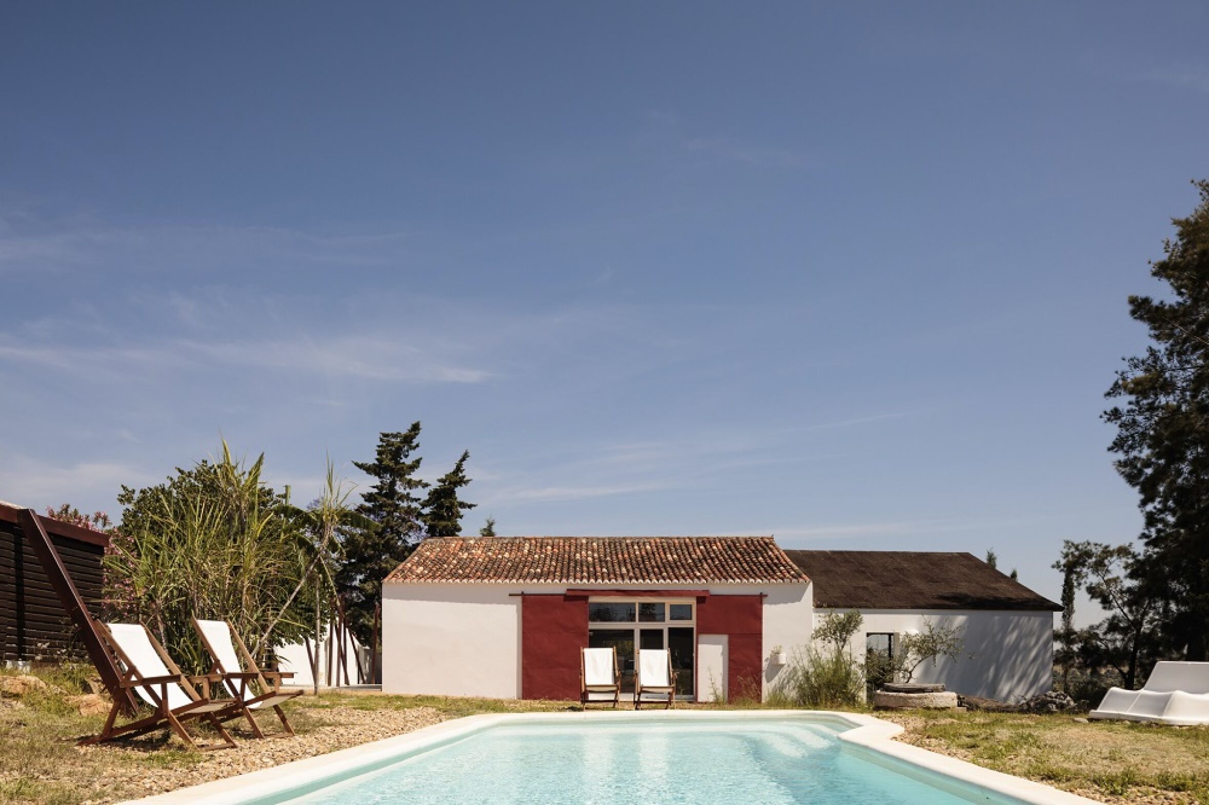 Férias em Portugal: 7 hotéis para passar uma noite de verão relaxante