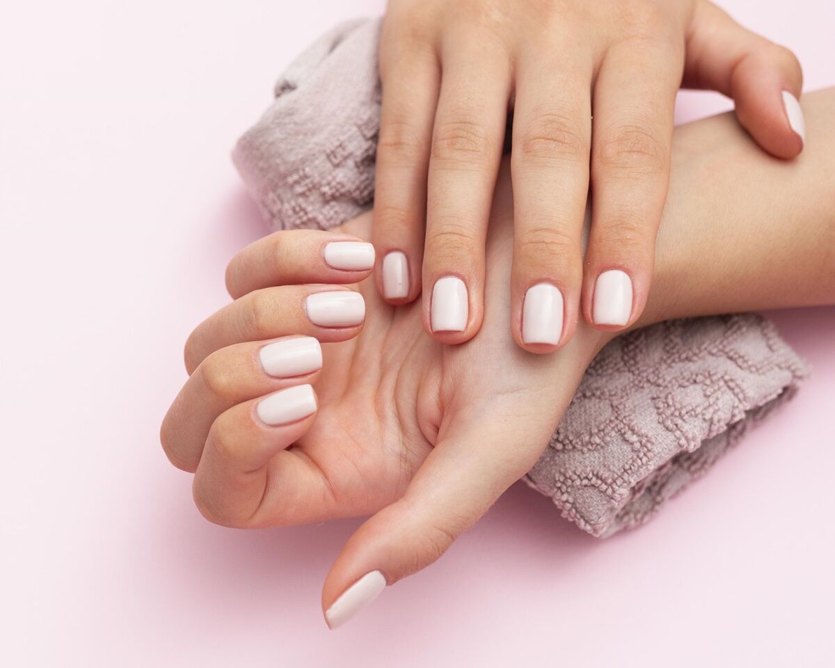 O formato de unhas perfeito para mulheres com mais de 35 anos